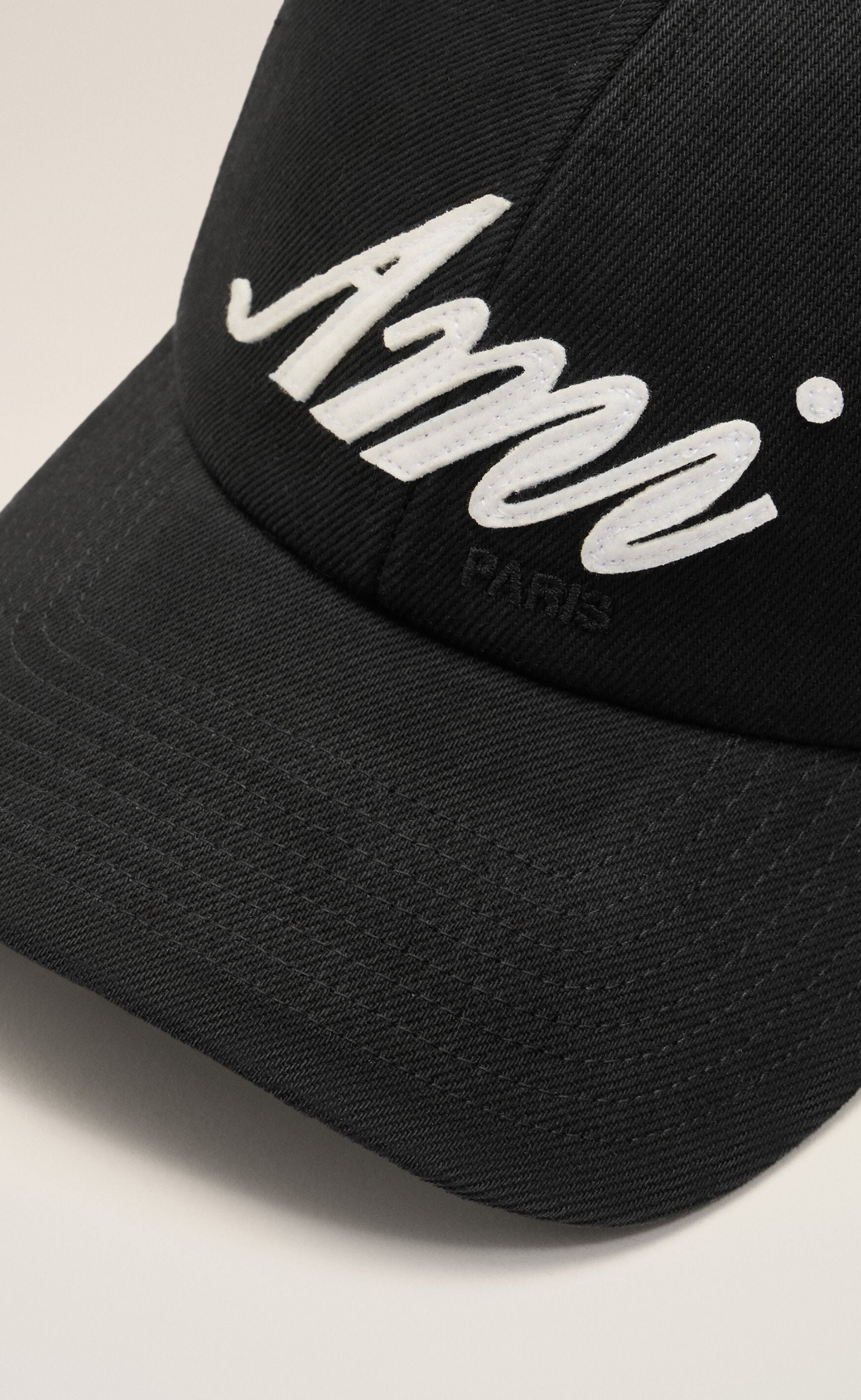 AMI PARIS FELT PATCH BLACK HAT