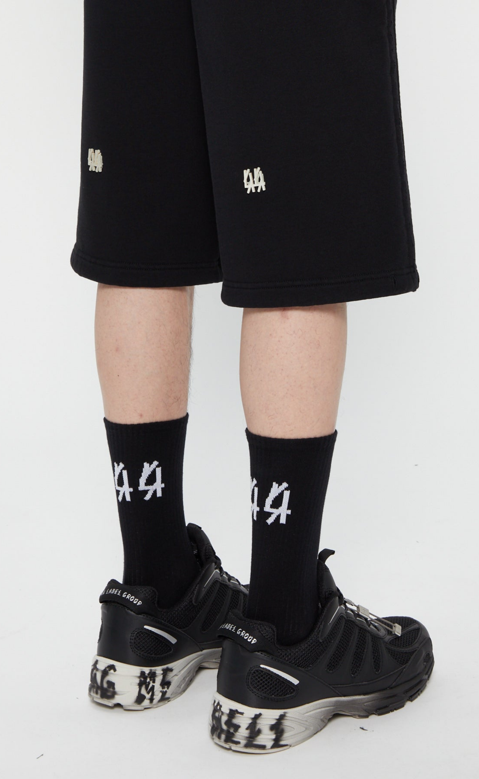 RIVET SW BLACK SHORTS