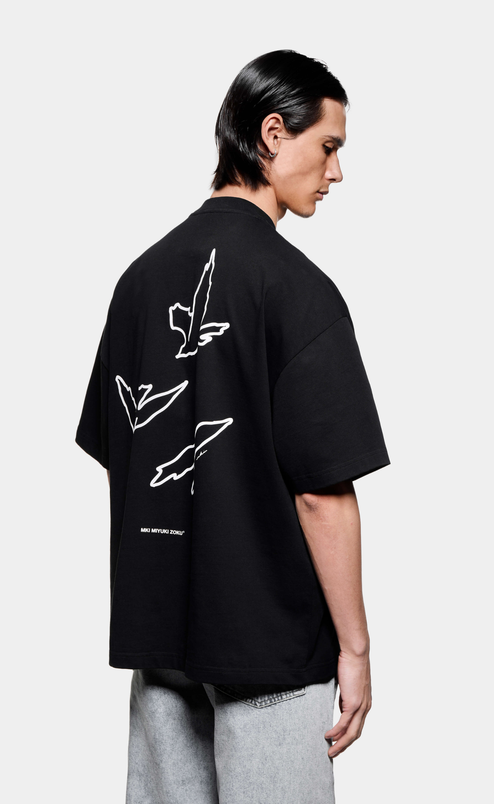 FLIGHT BLACK T-SHIRT