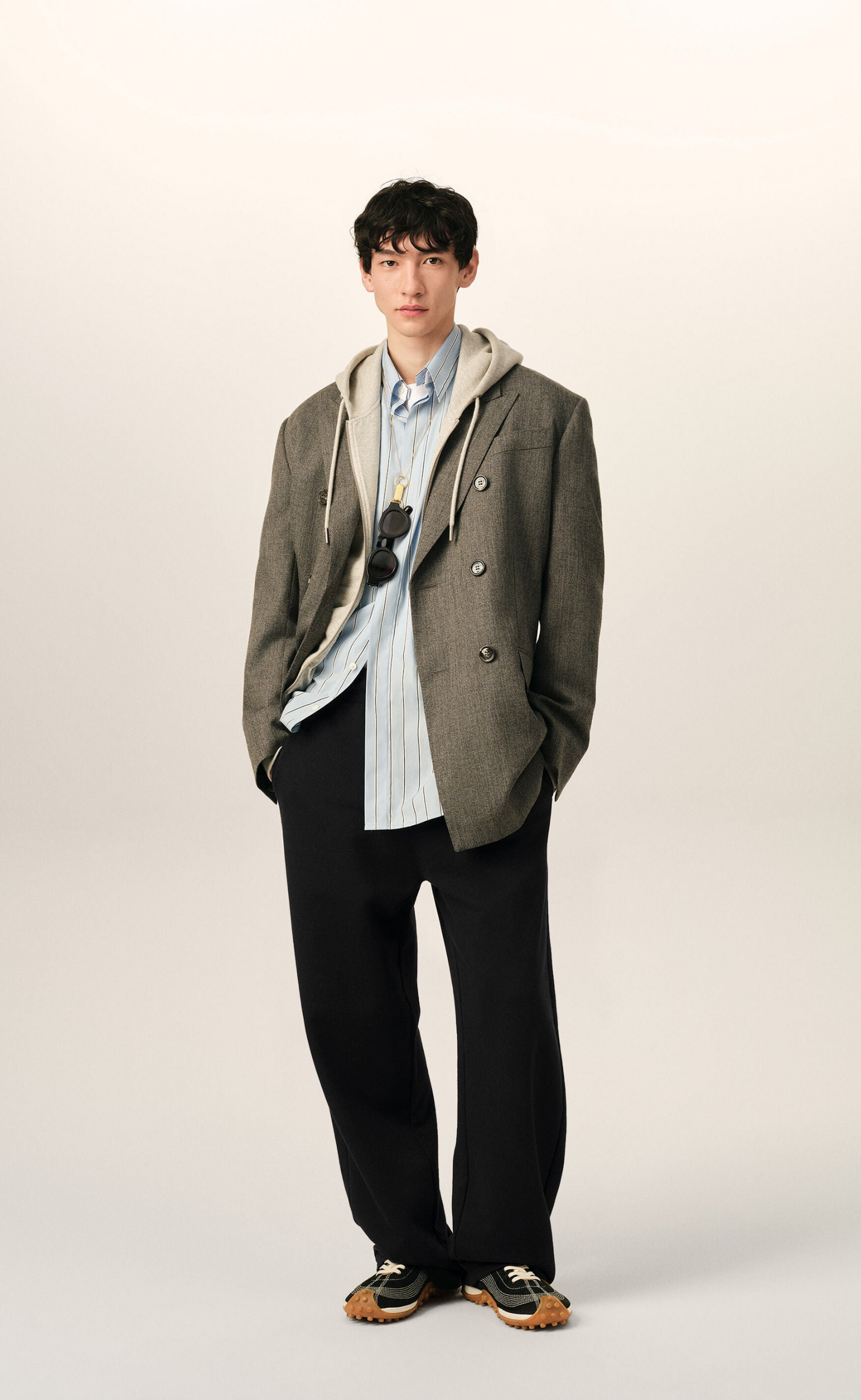 SMALL EMBOSSED AMI DE COEUR BLACK SWETPANTS