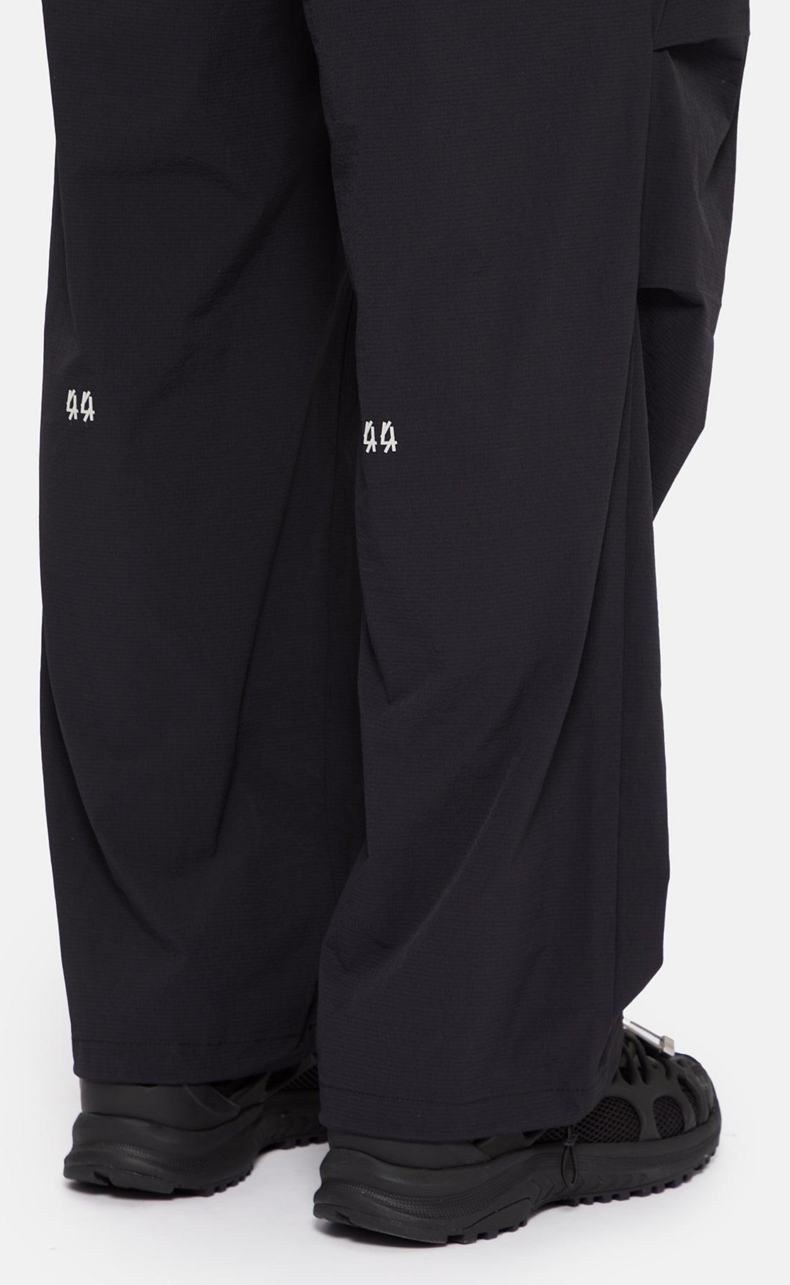 ID DRAWSTRING BLACK PANTS