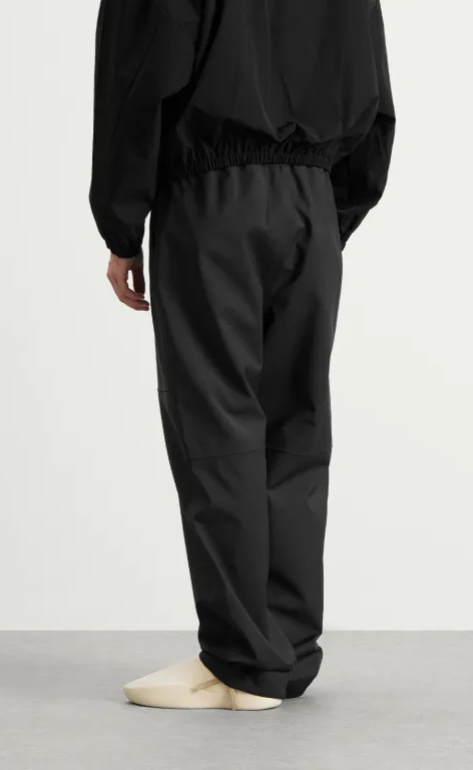 TECHNICAL DRAWSTRING BLACK PANT