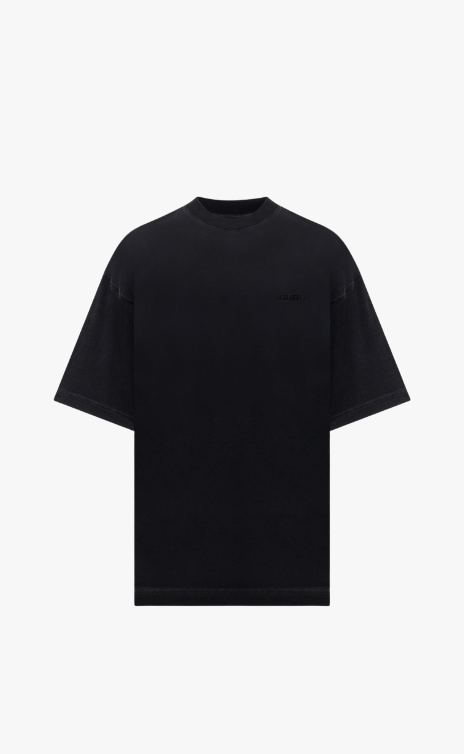 BLACK LOGO  BLACK T-SHIRT