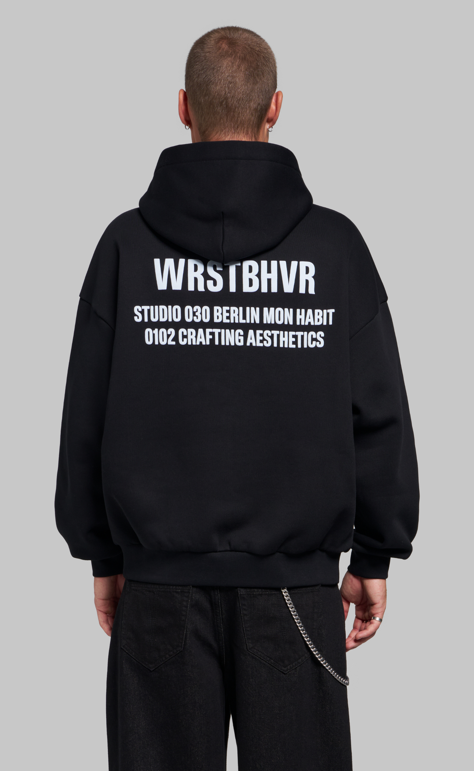 STUDIO V14 BLACK HOODIE