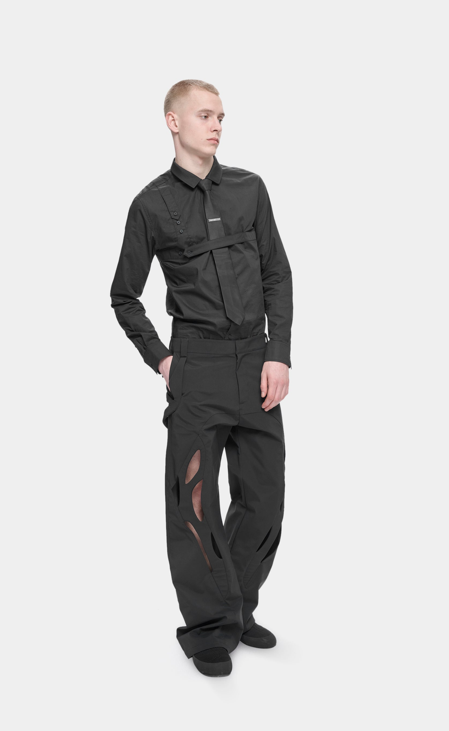 TACK BLACK PANTS