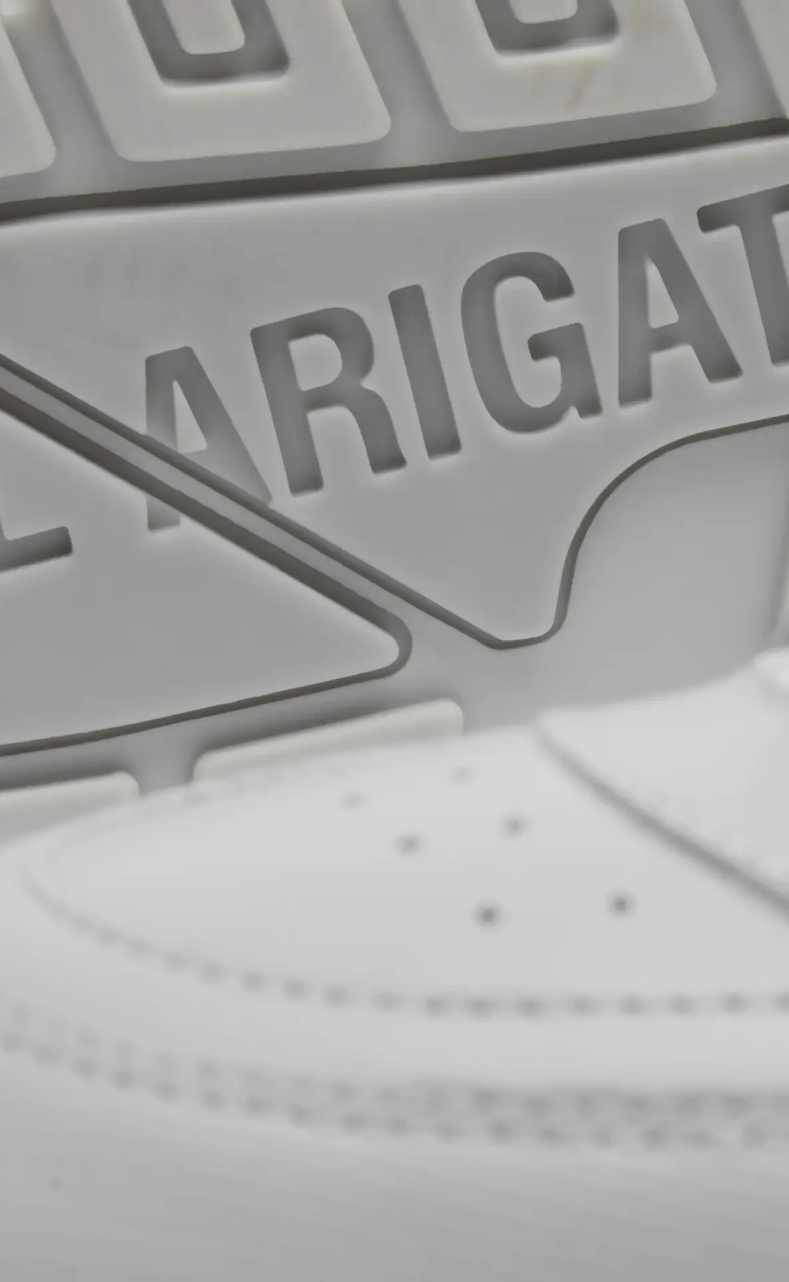 AREA HAZE LIGHT GREY SNEAKER