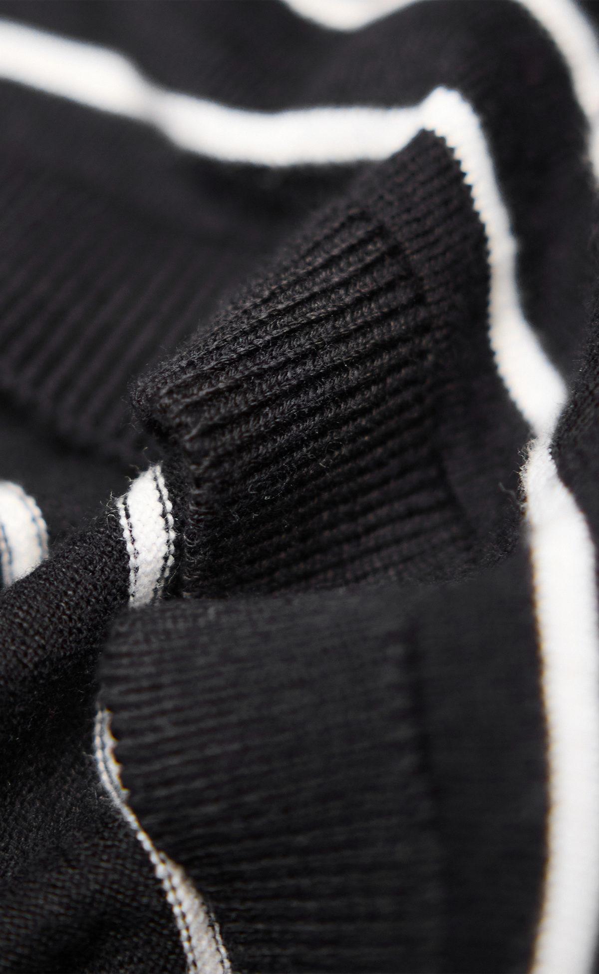 CALIFORNIA STRIPED POLO JET BLACK T-SHIRT
