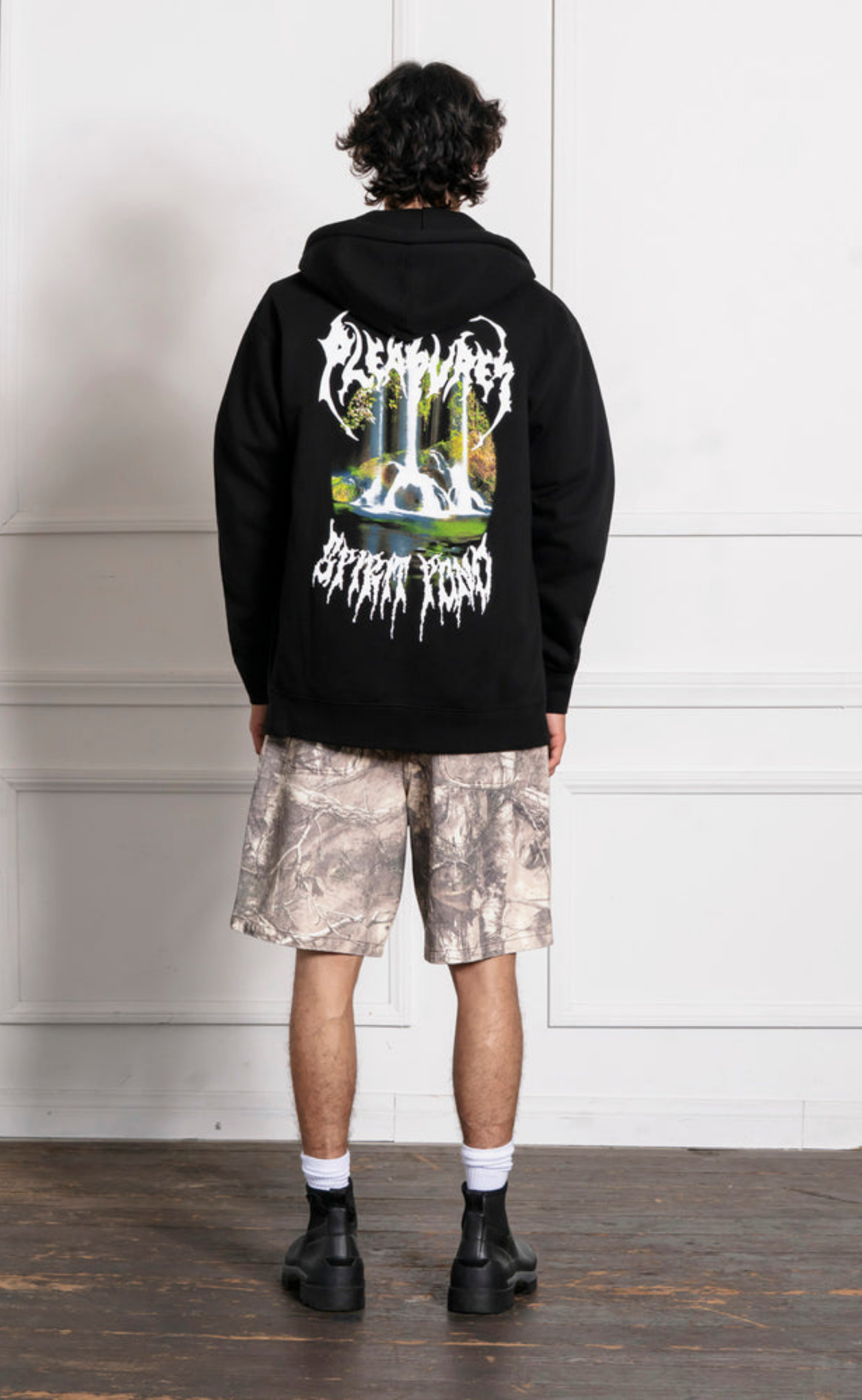 POND ZIP BLACK T-SHIRT