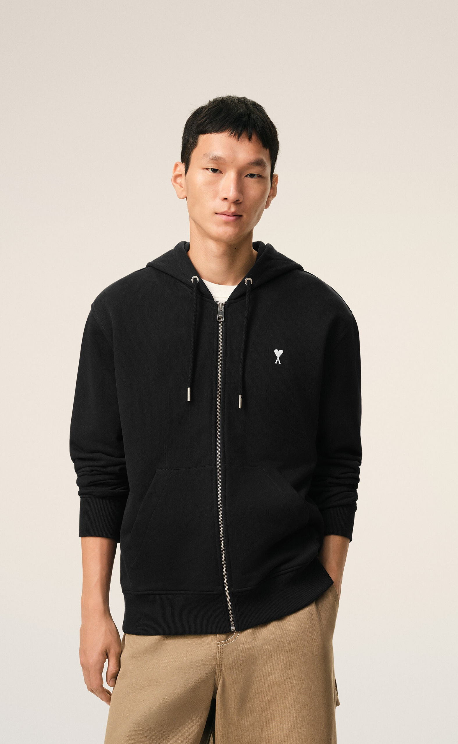 CONTRASTED AMI DE COEUR BLACK ZIP HOODIE