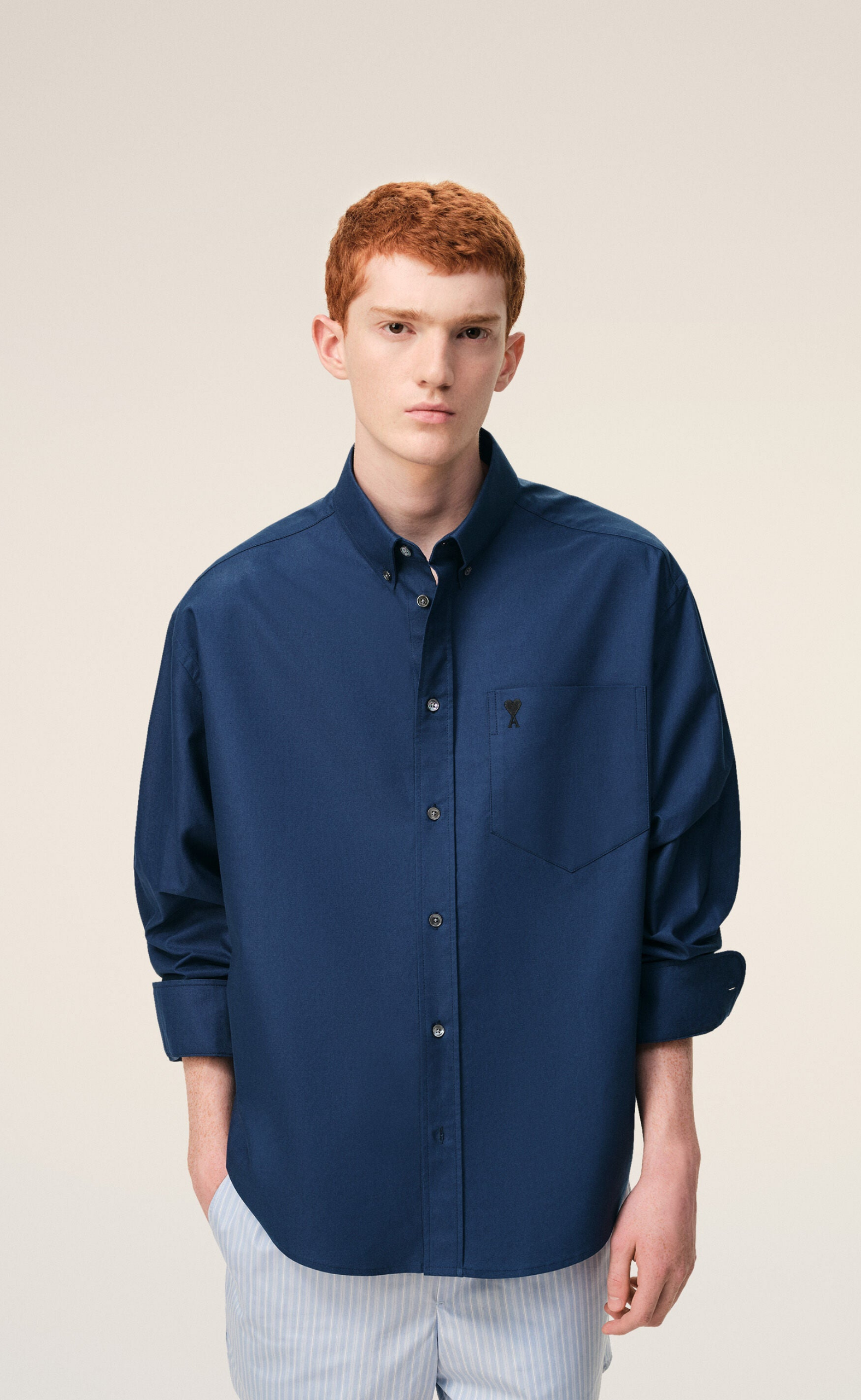 BOXY EMBROIDERED AMI DE COEUR BLUE SHIRT