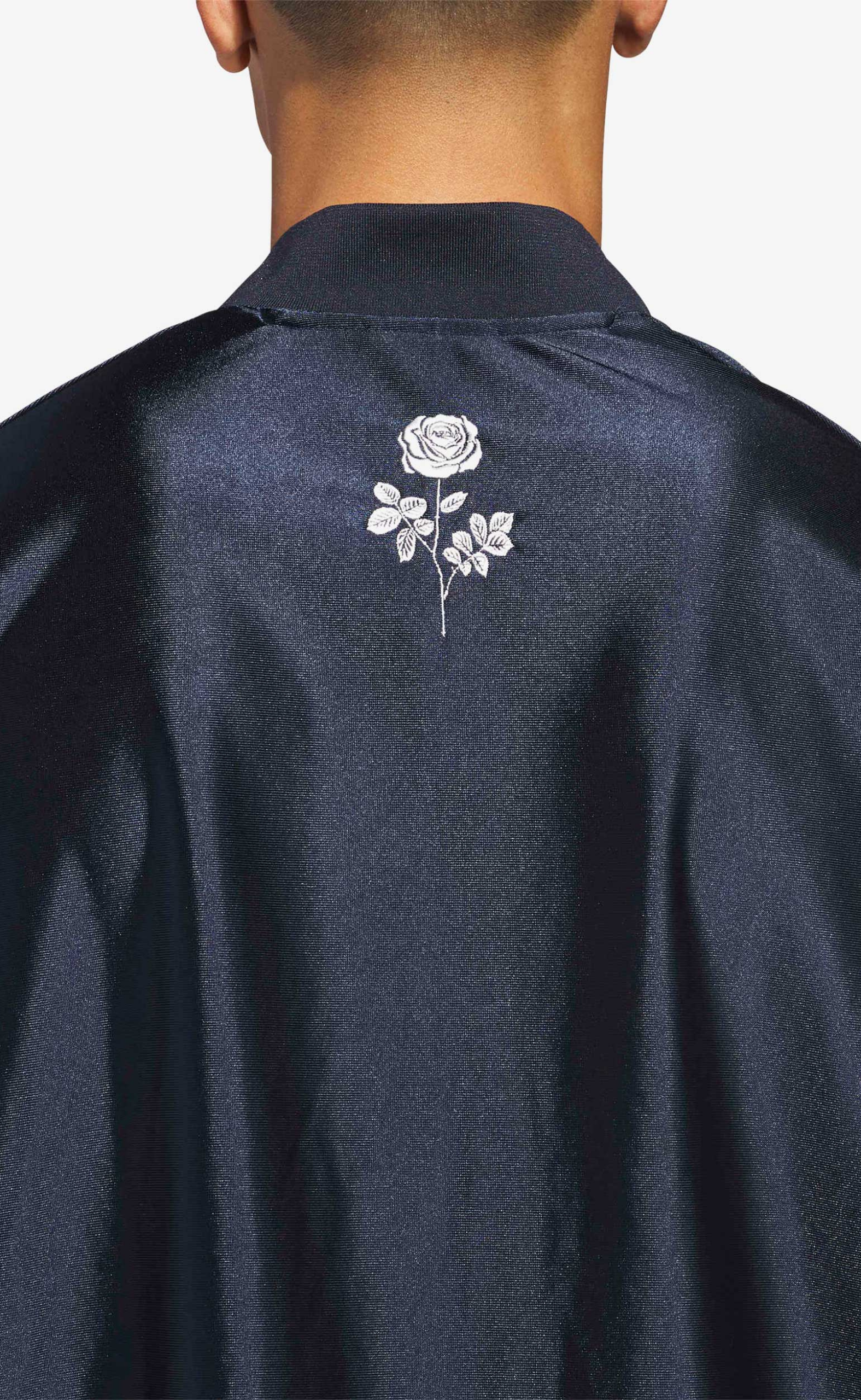 WC DAZZLE LEGEND INK LONGSLEEVE