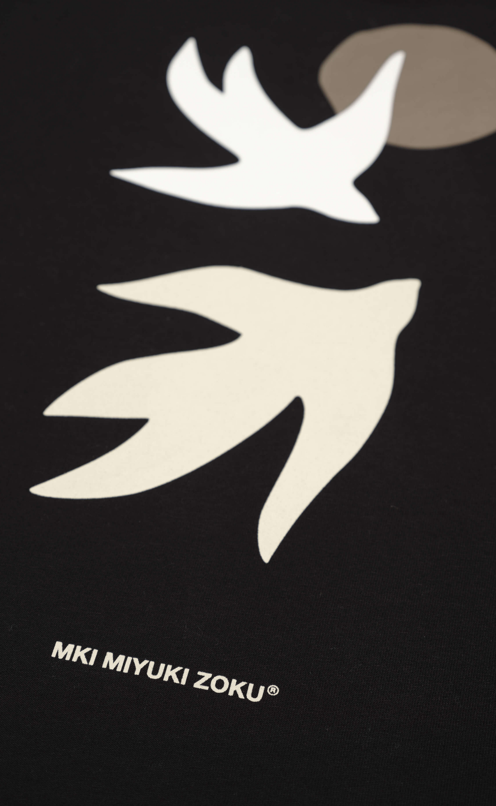SWALLOW BLACK T-SHIRT