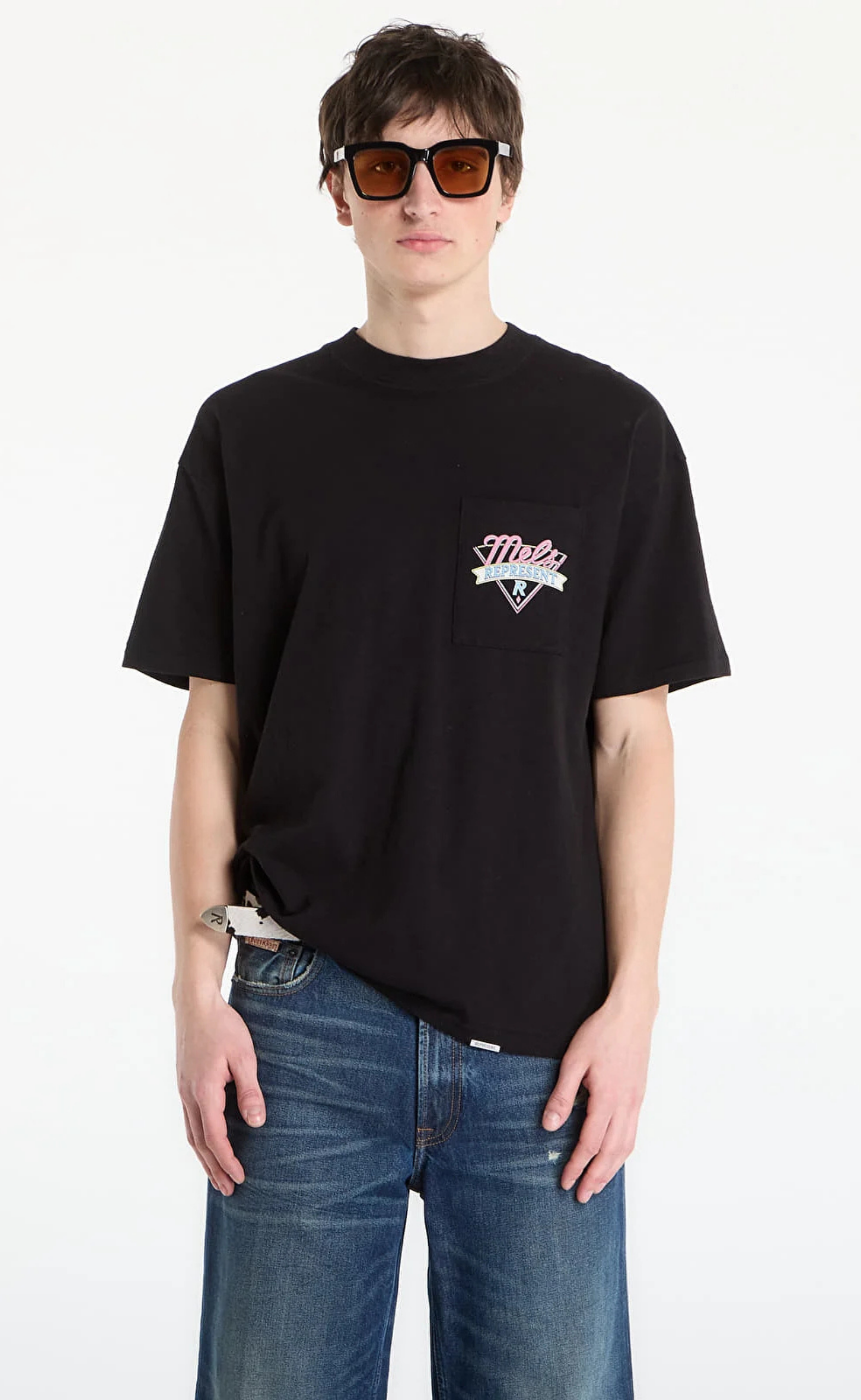 MEL'S DINER JET BLACK T-SHIRT