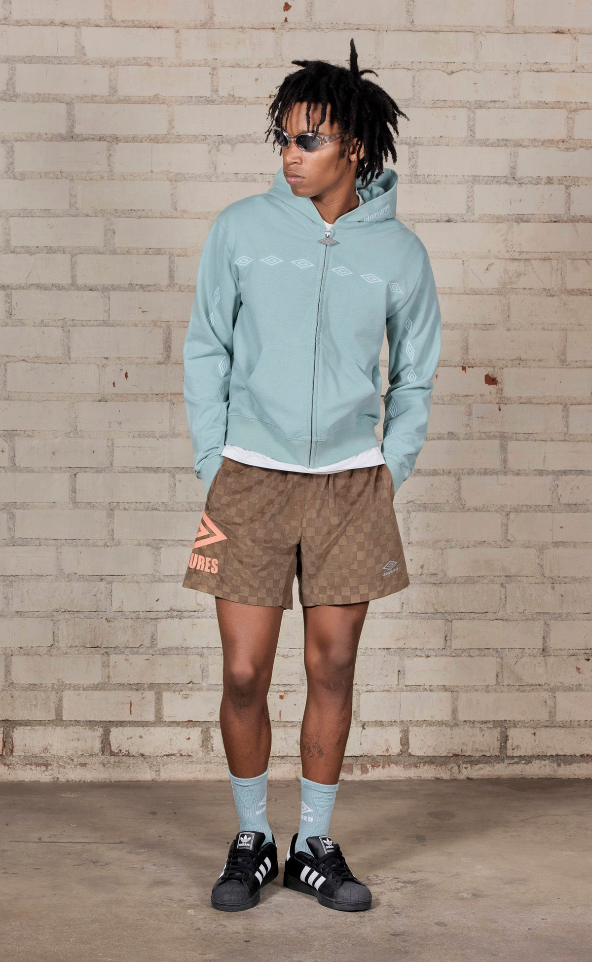 CLASSIC BROWN SHORTS
