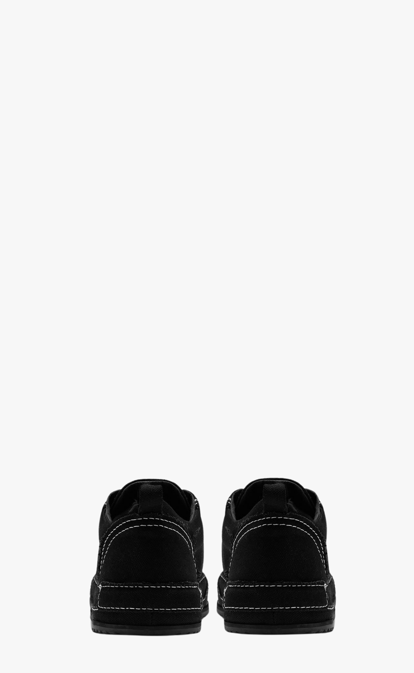 ALPHA WRAP BLACK SNEAKER