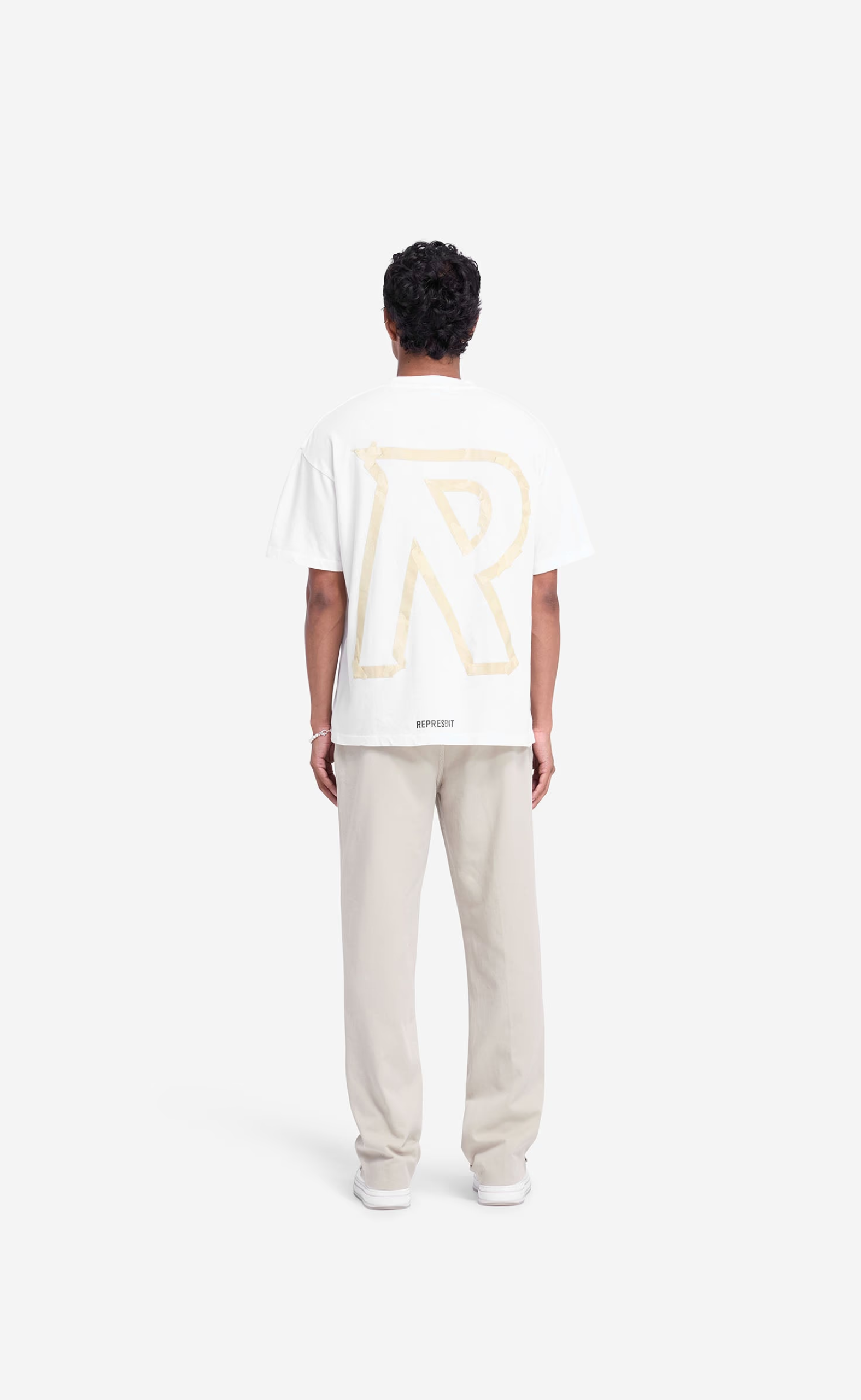 MASKING TAPE INITIAL FLAT WHITE T-SHIRT