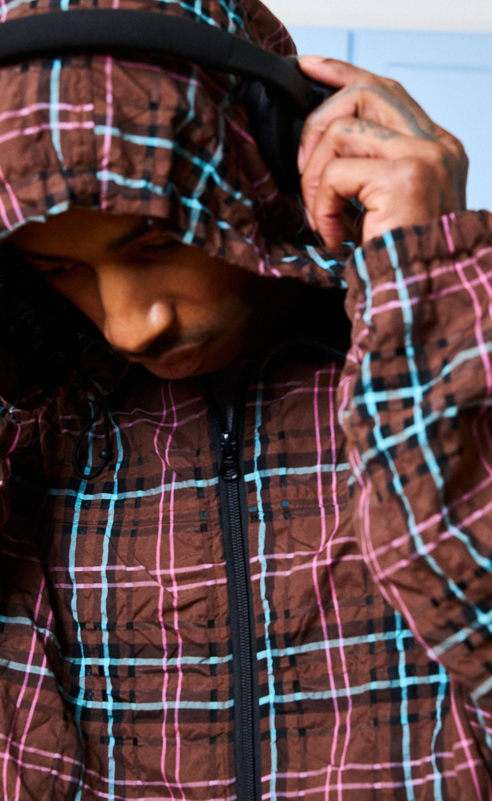 PRACTICE HOODED BROWN HOODIE