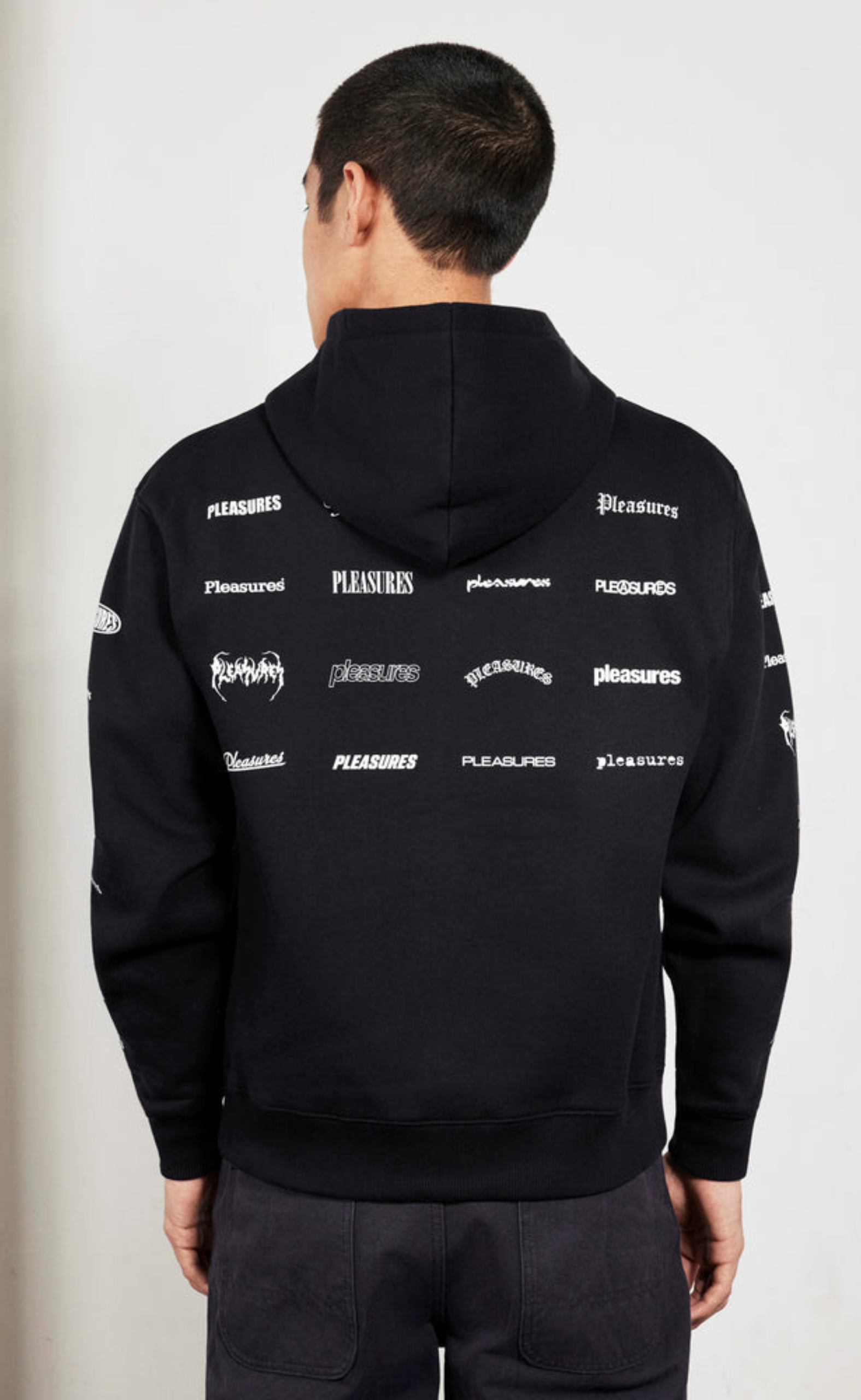 WOODMARK ZIP BLACK HOODIE