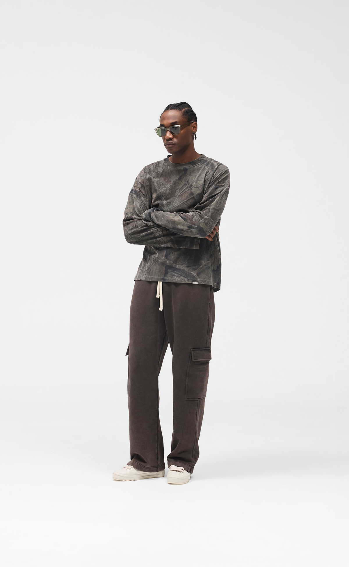 INITIAL CARGO COOFFE SWEATPANTS
