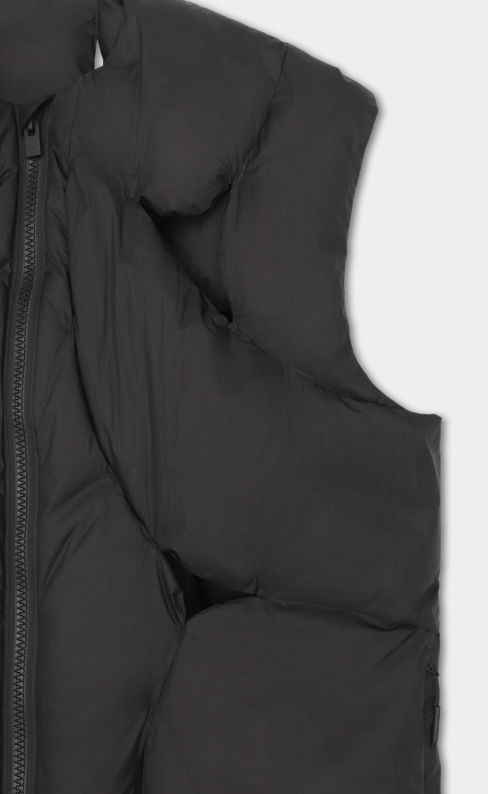 SOLSTICE PADDED BLACK VEST