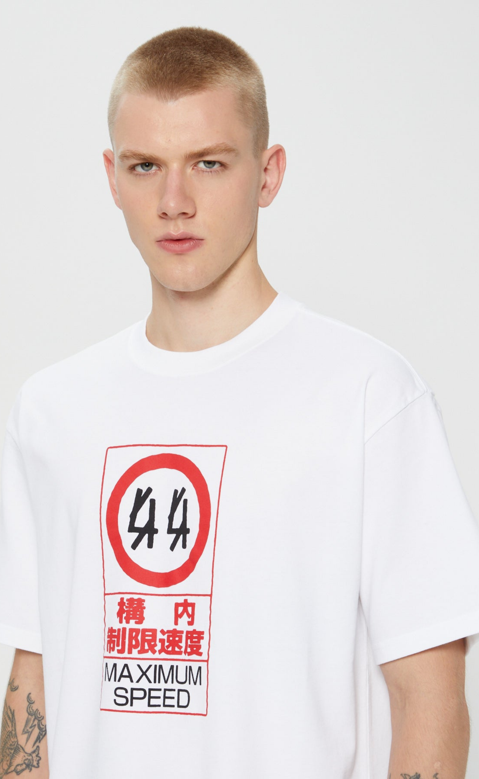 ESTINGUISHER OPTICAL WHITE T-SHIRT