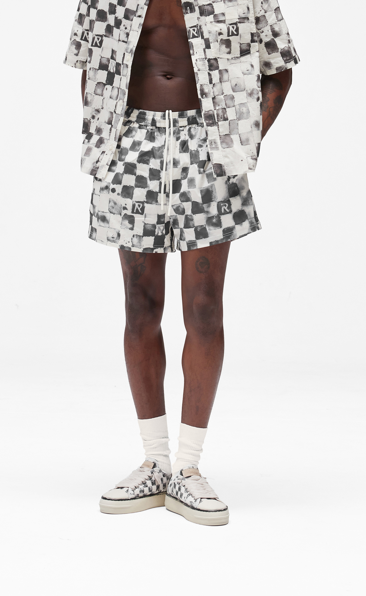 POOL SIDE SWIM FLAT WHITE SHORTS