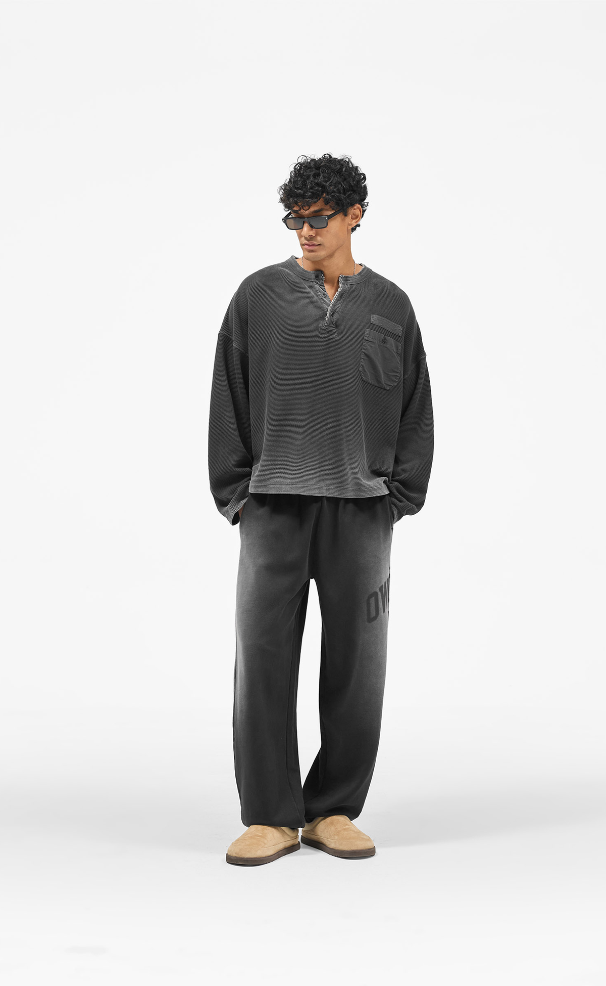 OWNERS VINTAGE BLACK SWEATPANTS