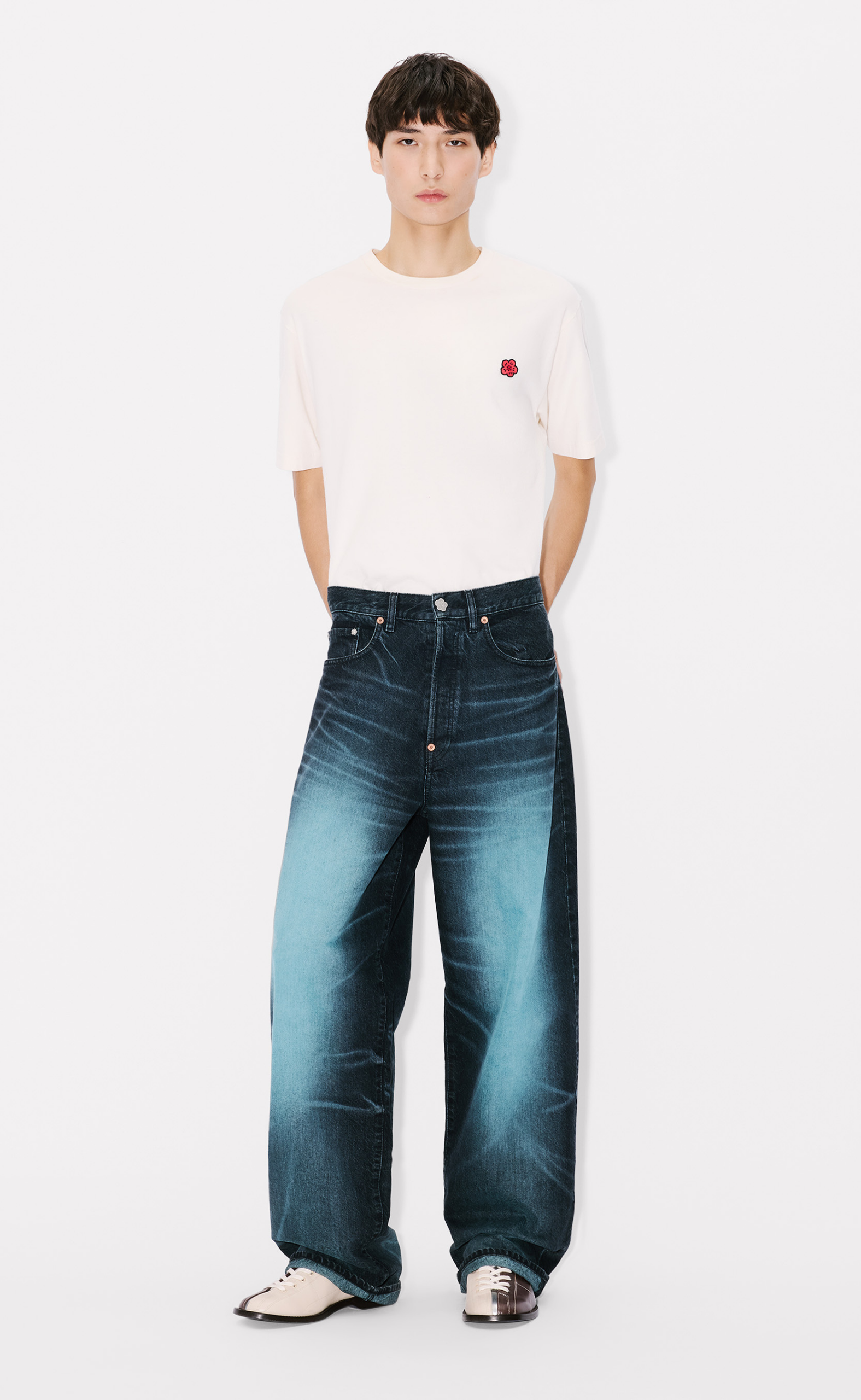 TURN UP WIDE FIT GLACIER JEANS