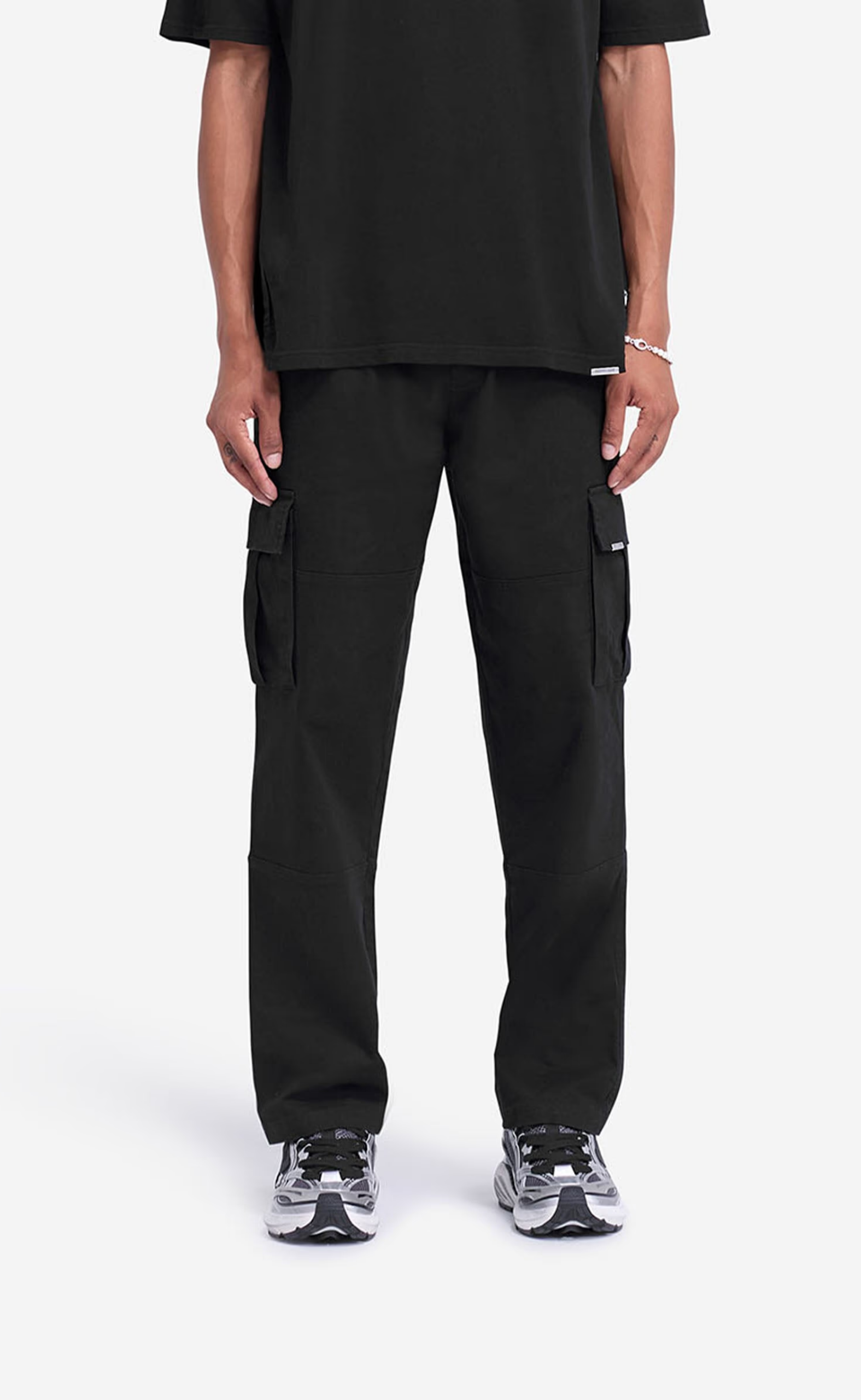 STANDARD NON CUFFED BLACK PANT