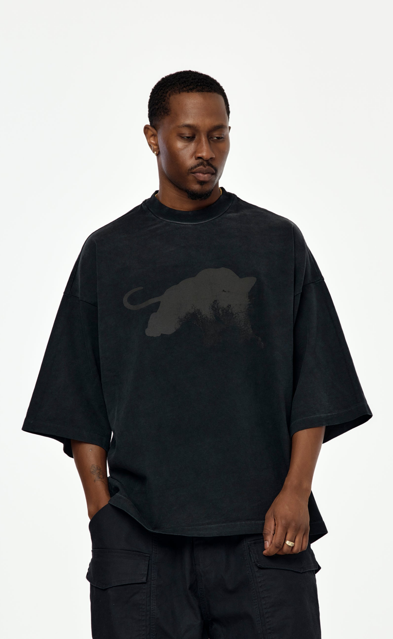 RELAXED LE PANTERES BLACK T-SHIRT