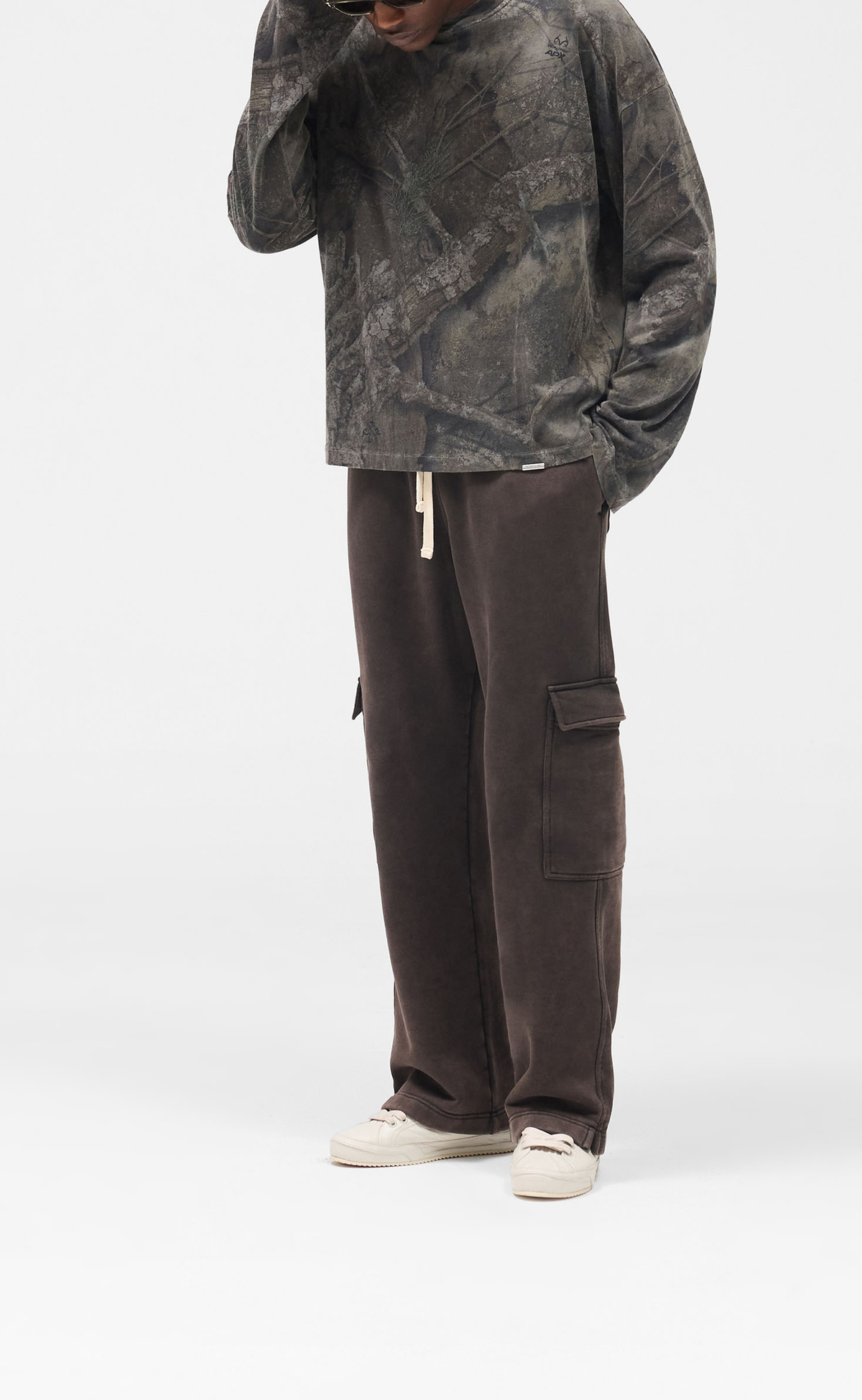 INITIAL CARGO COOFFE SWEATPANTS
