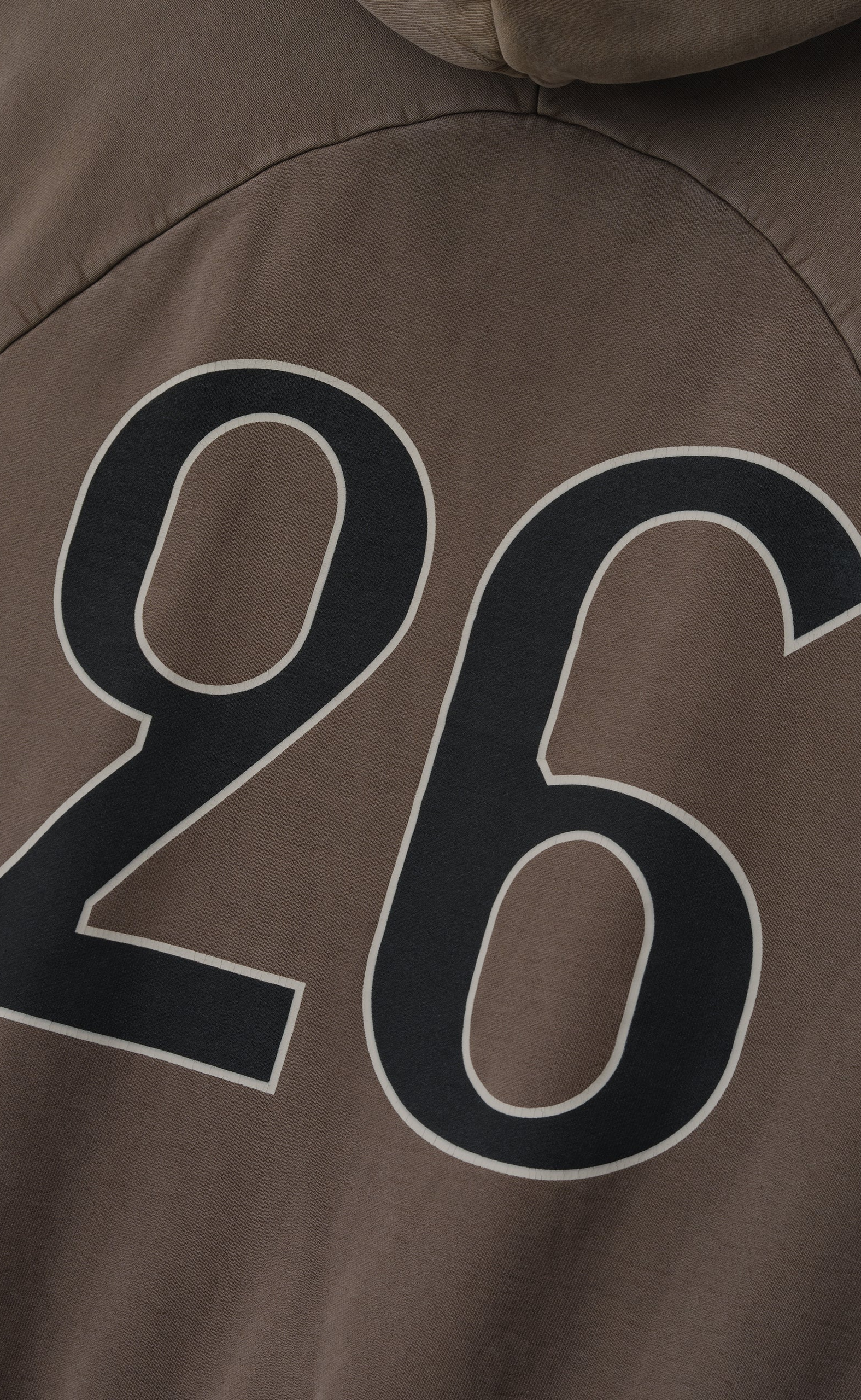 26 CLASSIC FIT HALF RAGLAN FADED BROWN HOODIE