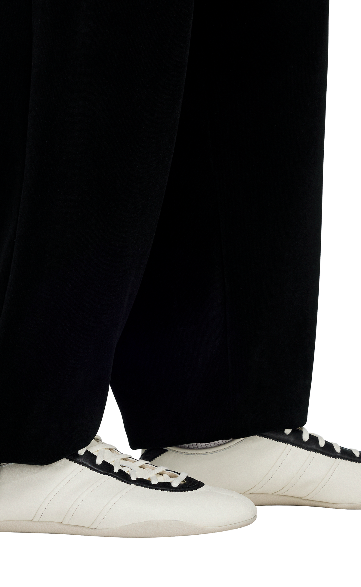 VELVET CORDUROY TAPERED BLACK PANTS