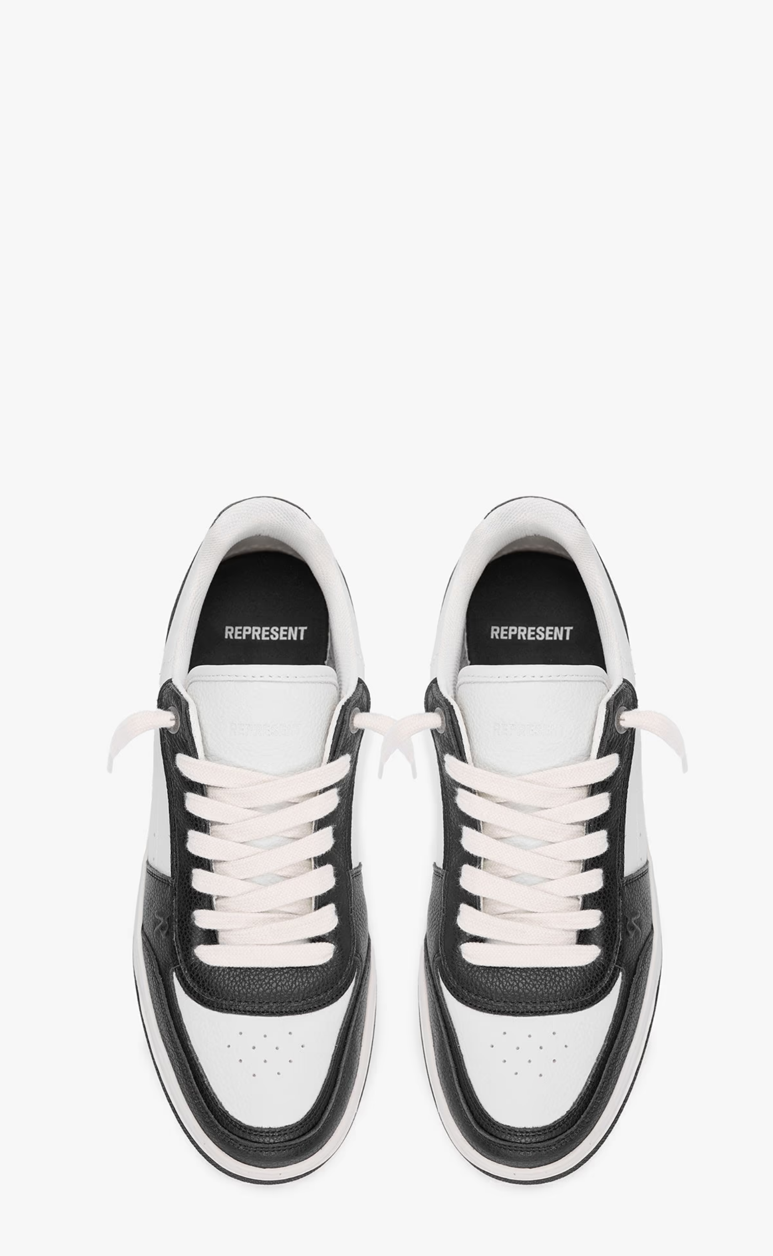 INITIAL LEATHER BLACK WHITE SNEAKER
