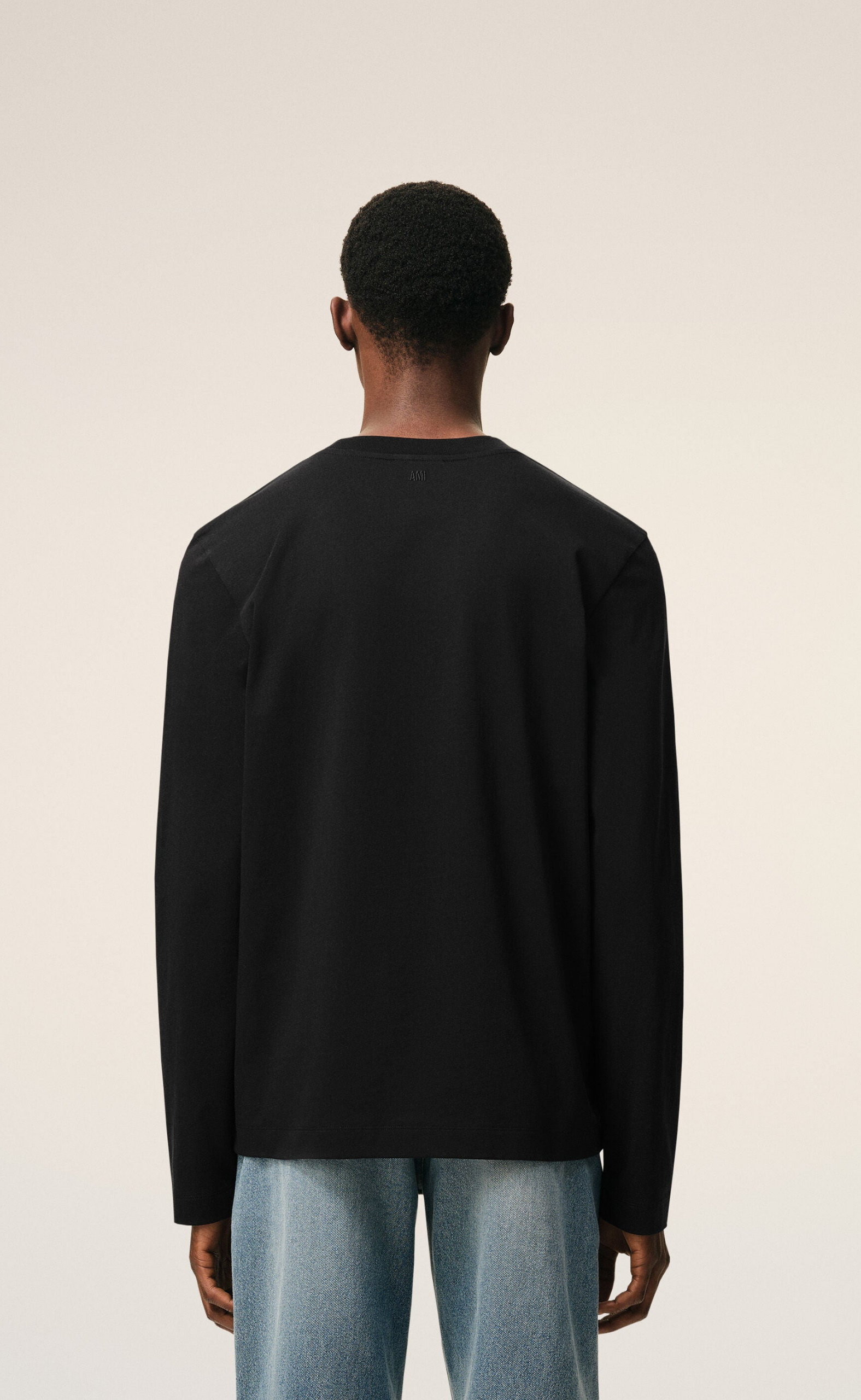 RED AMI DE COEUR BLACK LONGSLEEVE