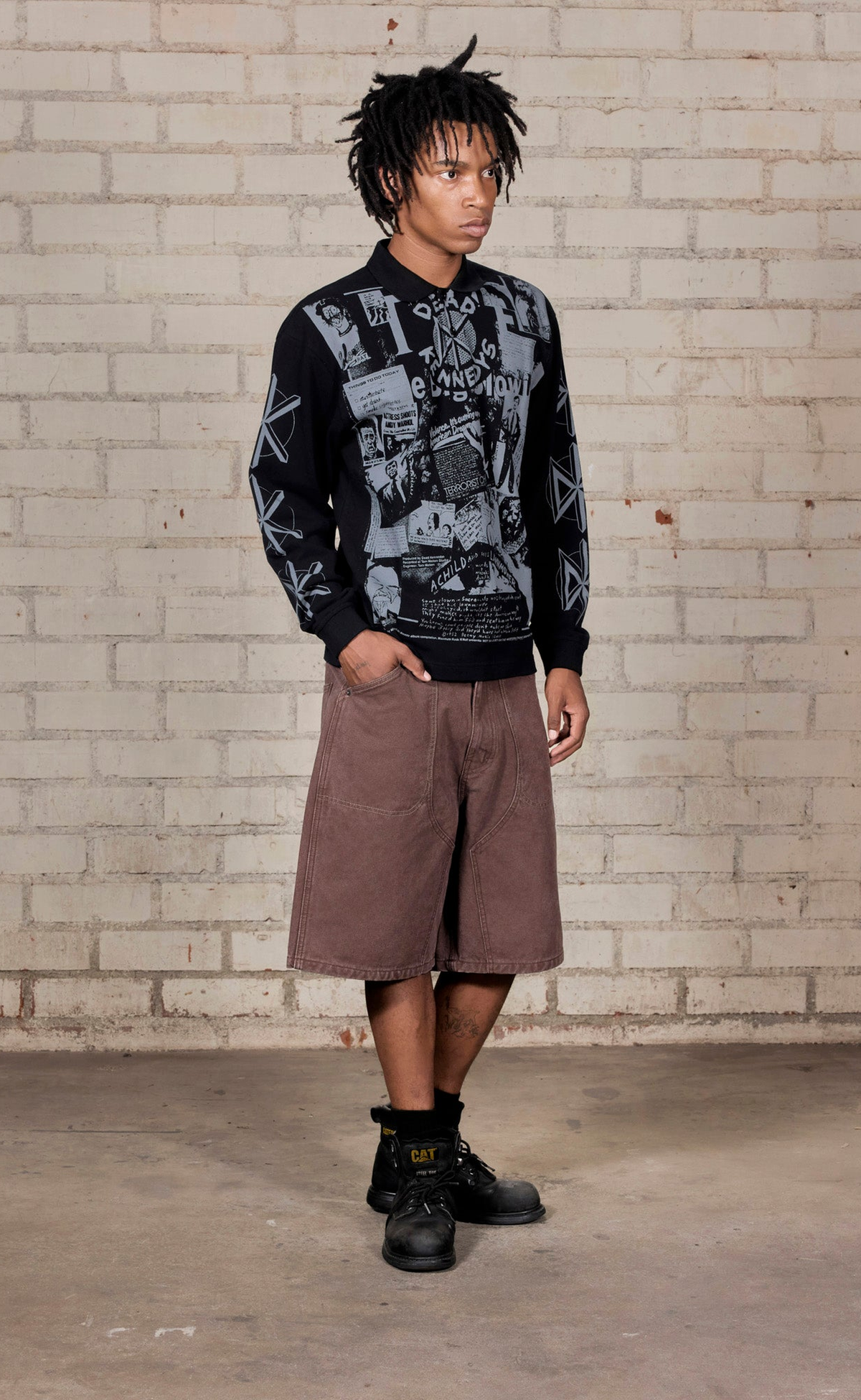 POSTER POLO BLACK CREWNECK