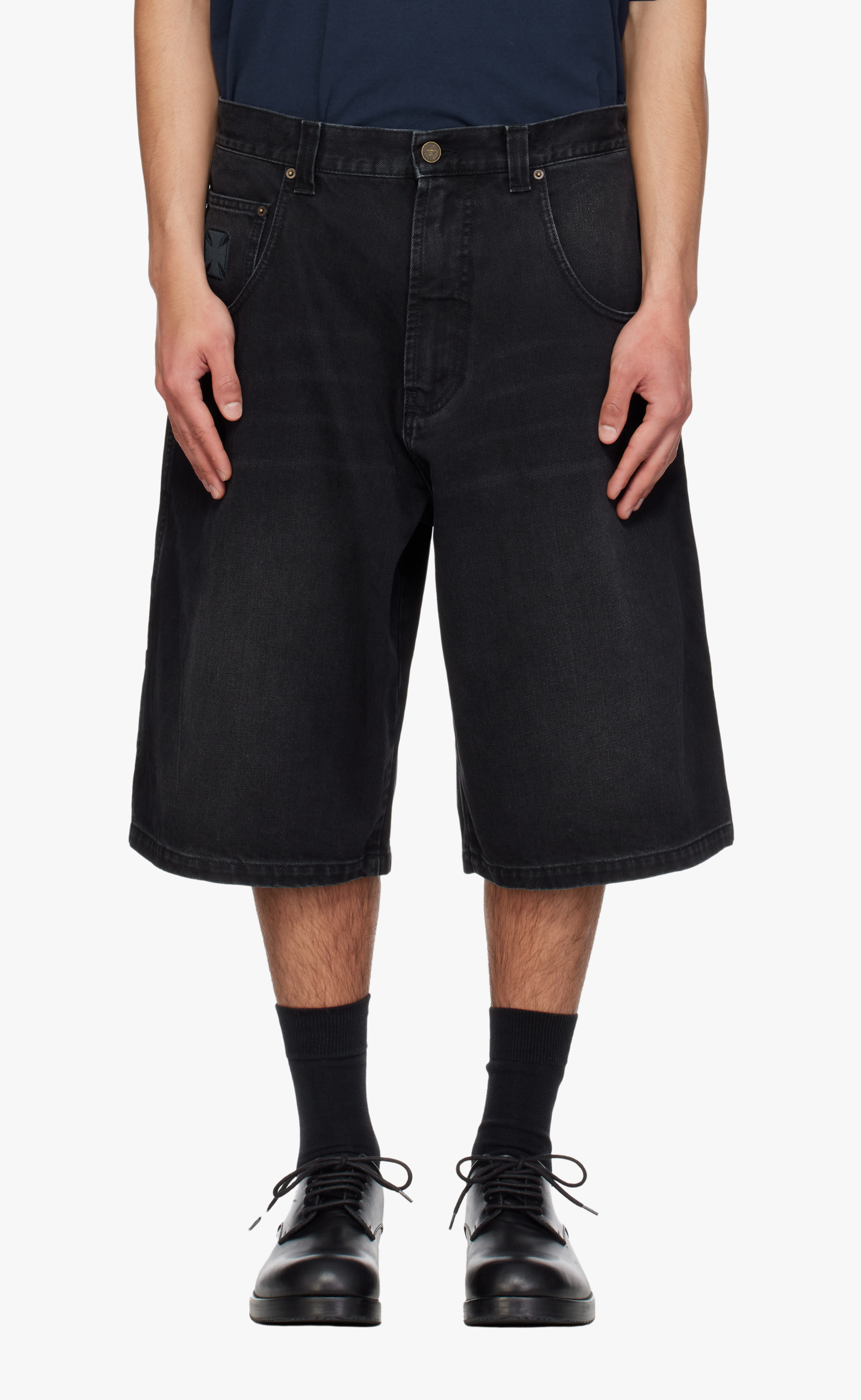 APLIQUE BIKER CROSS HIP-HOP WASHED BLACK SHORTS