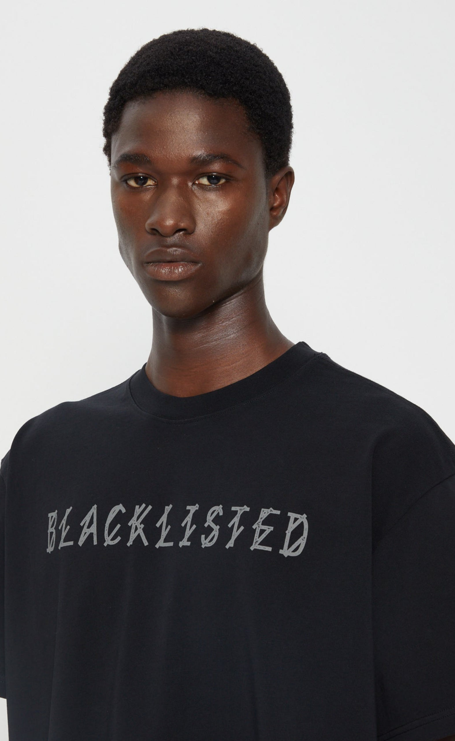BLACKLISTED BLACK T-SHIRT