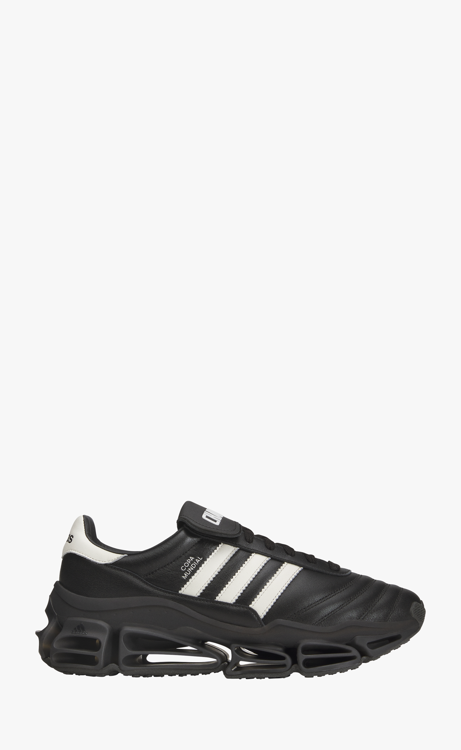 CHAVARRIA MEGARIDE COPA BLACK WHITE SNEAKER