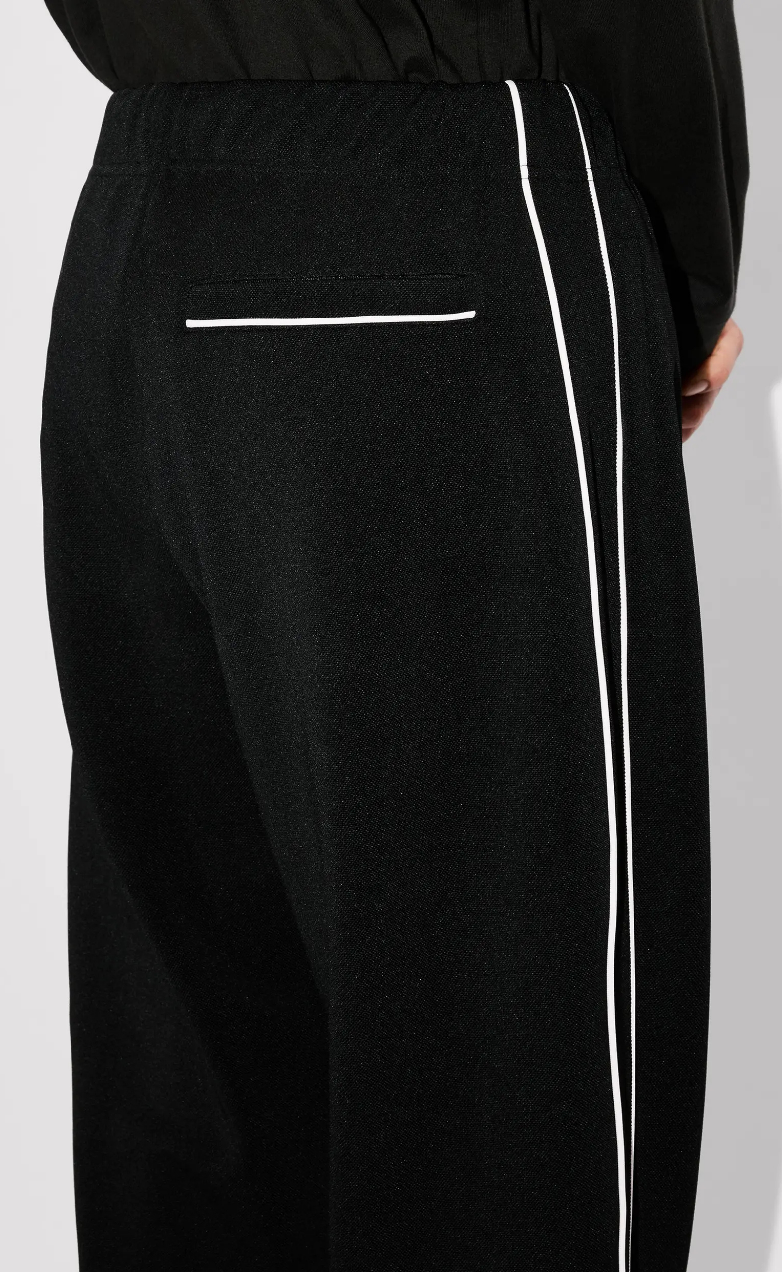 BOKE FLOWER 2.0 TRACK BLACK PANTS