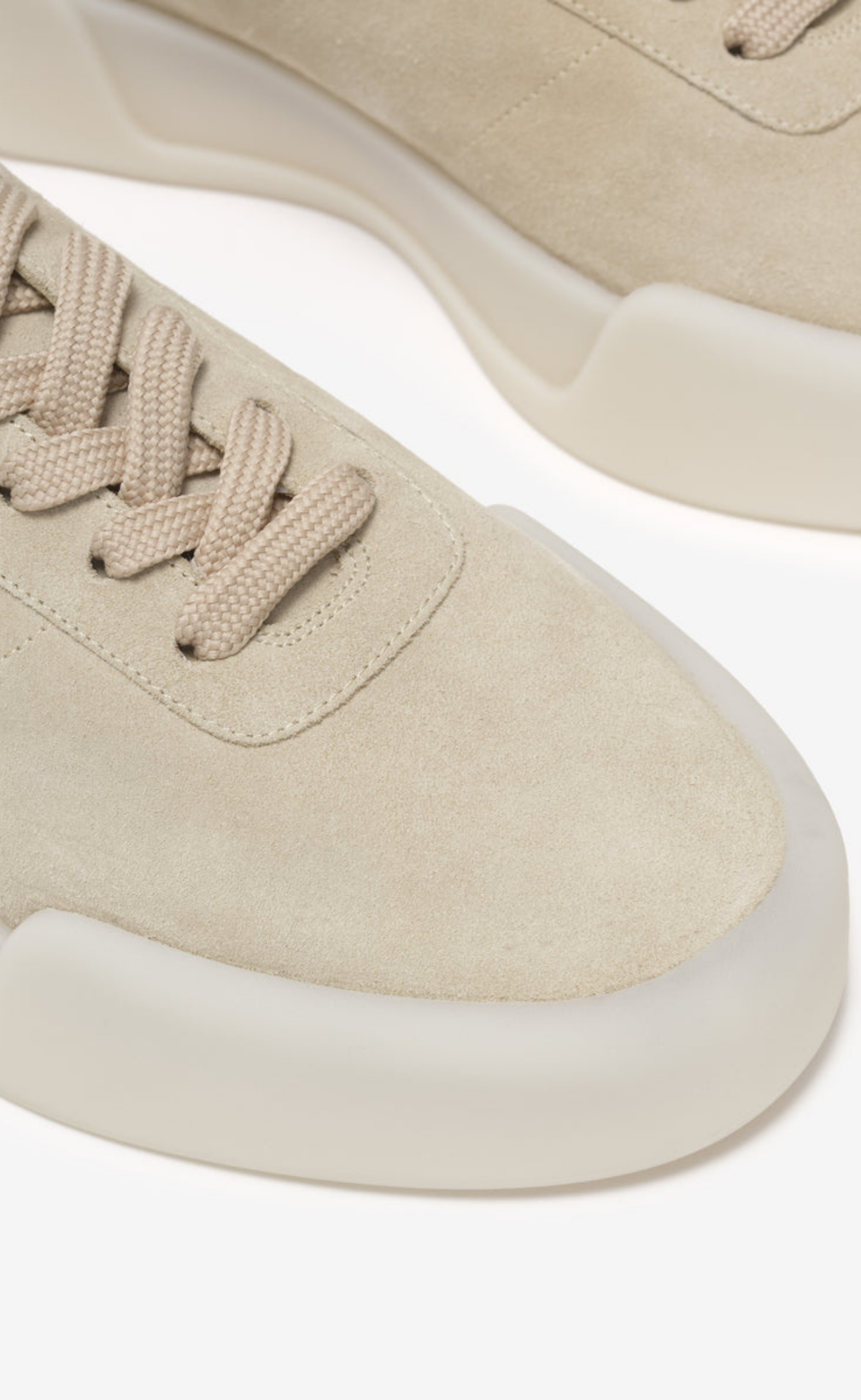AEROBIC LOW SUEDE OAT SNEAKER