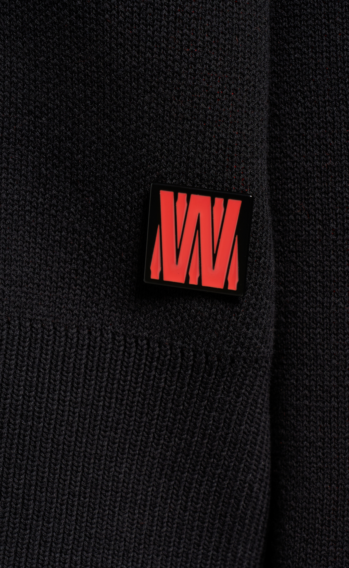 GARM BLACK SWEATER