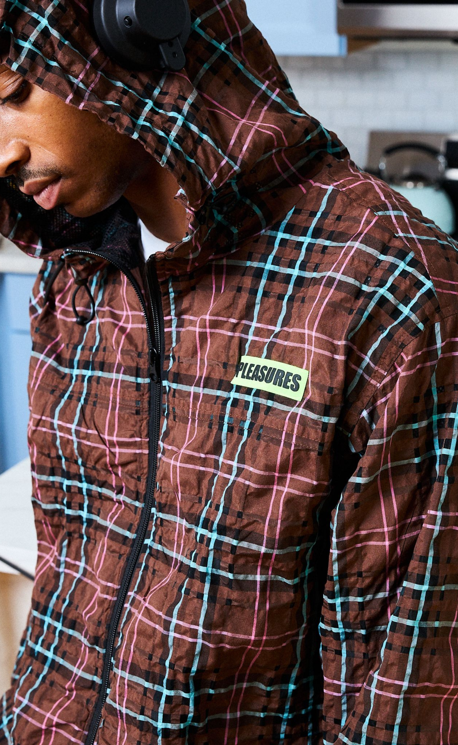 PRACTICE HOODED BROWN HOODIE