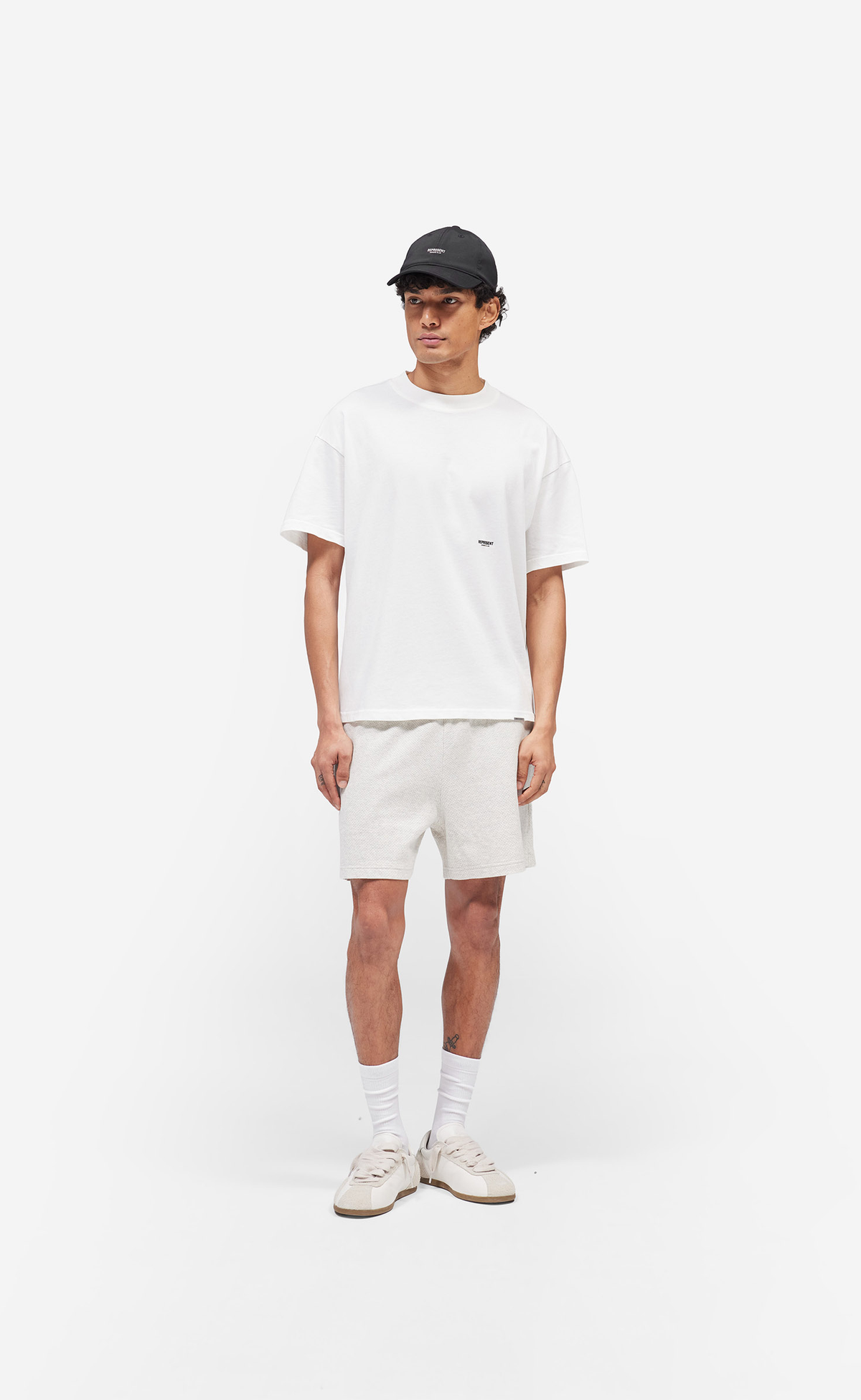 MICRO OWNERS CLUB FLAT WHITE T-SHIRT