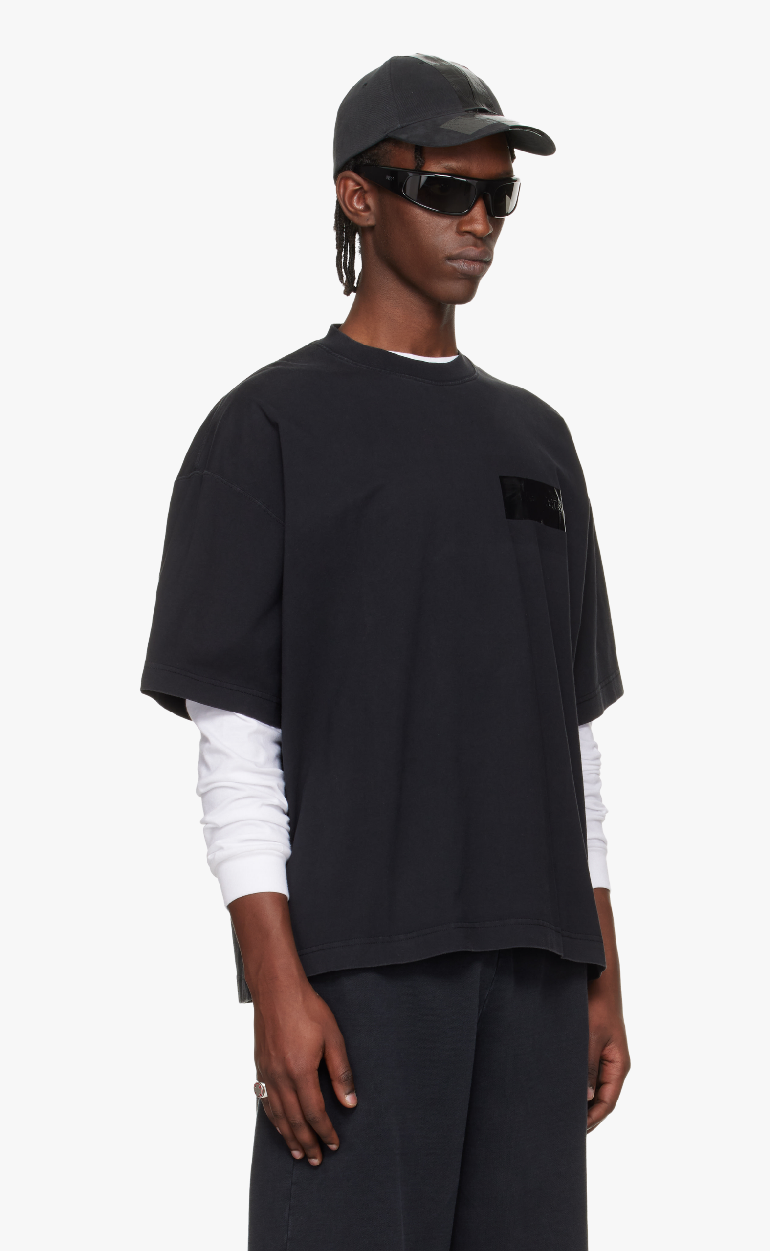 TAPED LOGO BLACK T-SHIRT