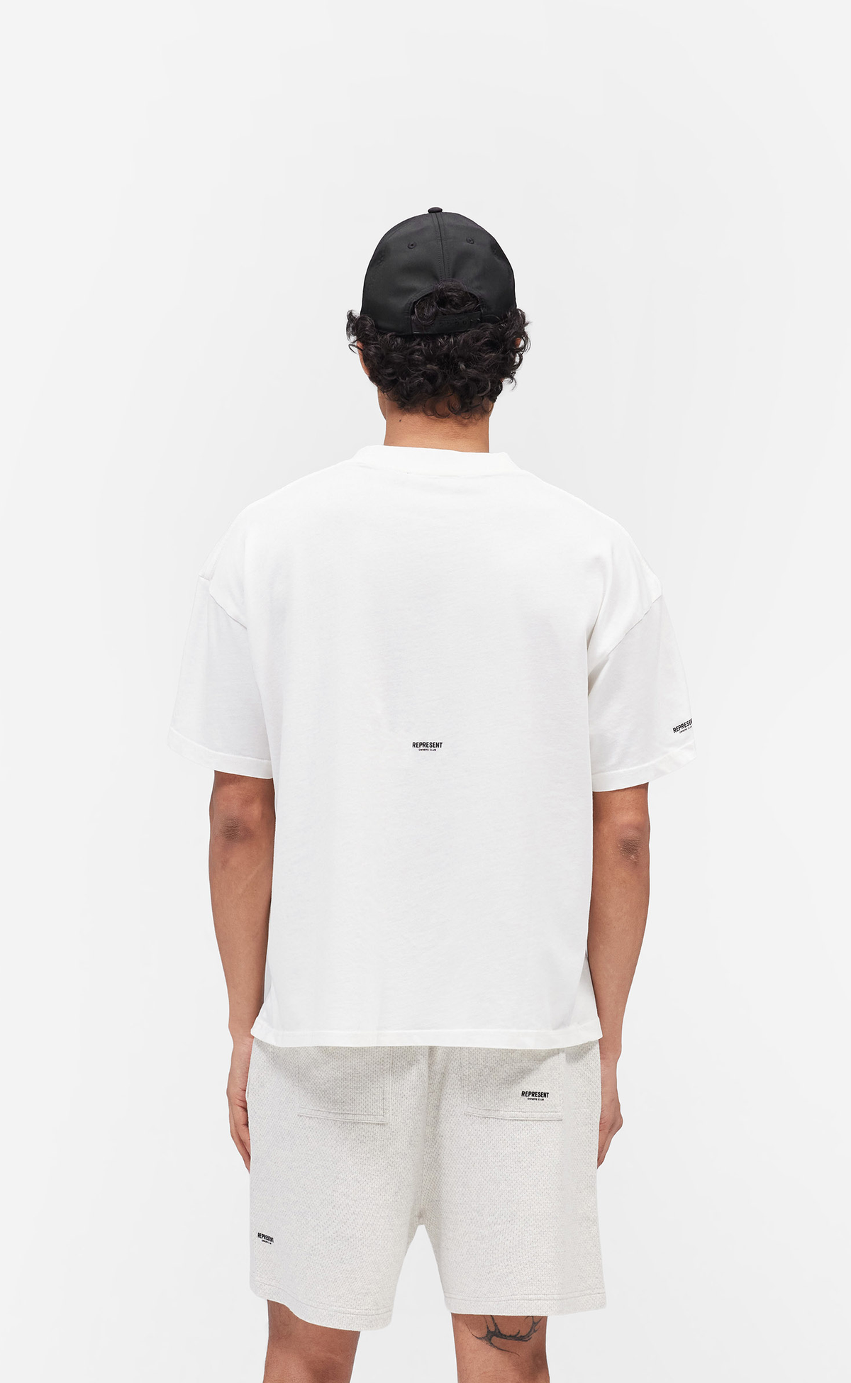 MICRO OWNERS CLUB FLAT WHITE T-SHIRT