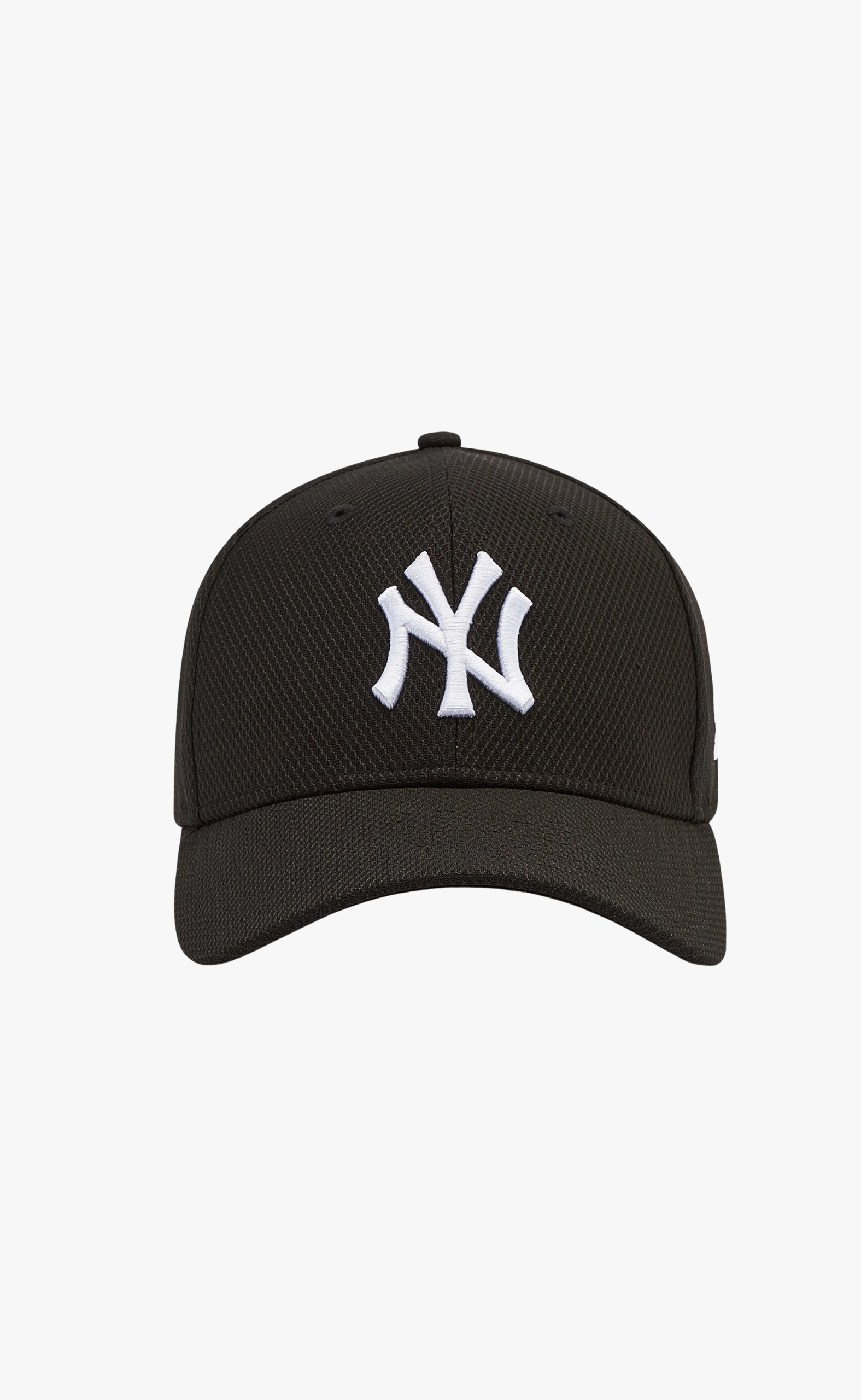 DIAMOND ERA ESSENTIAL 9FORTY BLACK WHITE HAT