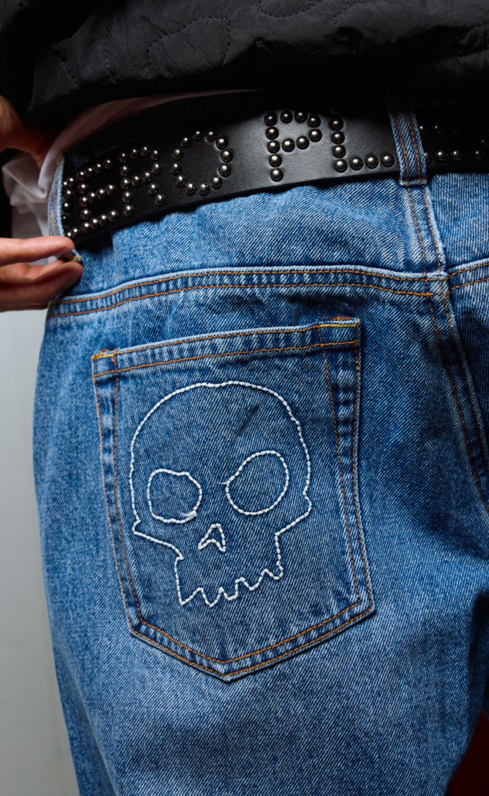 ZERO STUDDED BLACK BELT