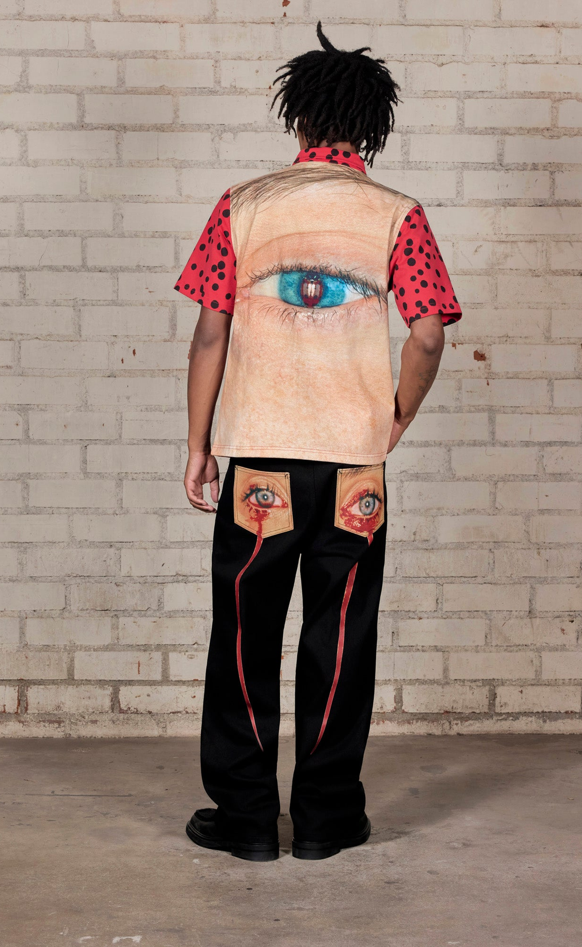 BUG EYE BUTTON UP RED SHIRT