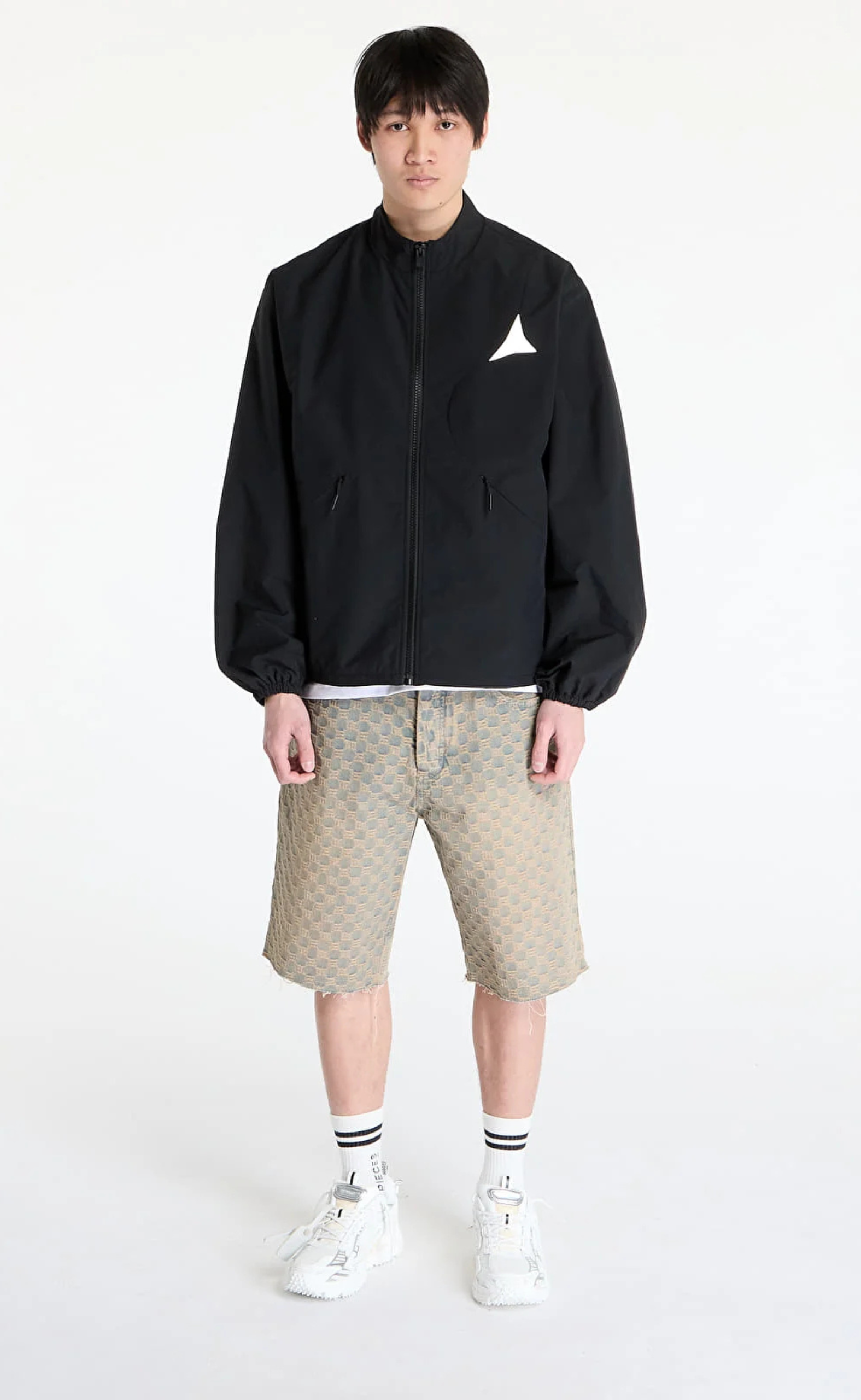 SURTSEY WINDBREAKER BLACK JACKET